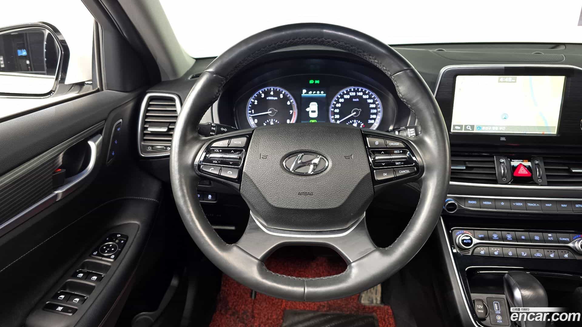 Grandeur Hyundai 2017.10-OPTION-017