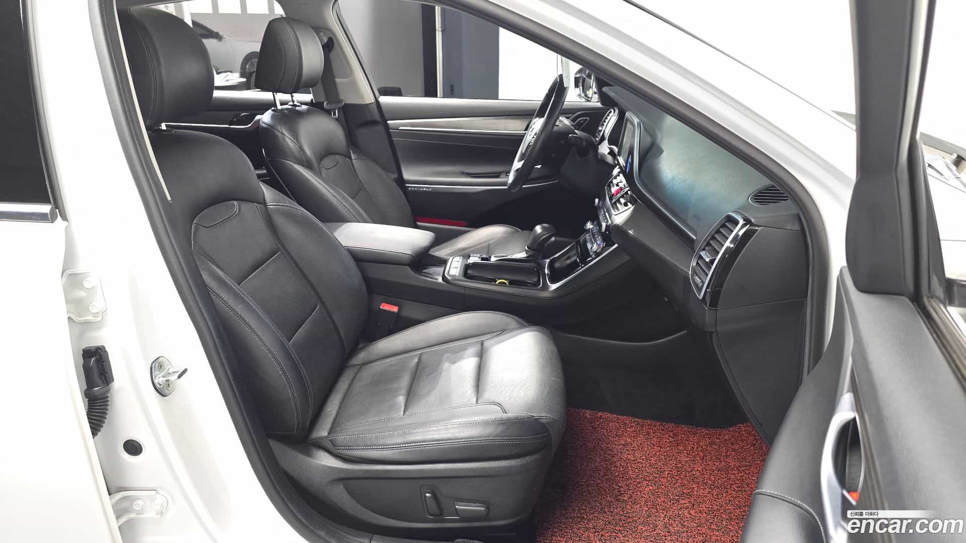 Grandeur Hyundai 2017.10-INNER-036
