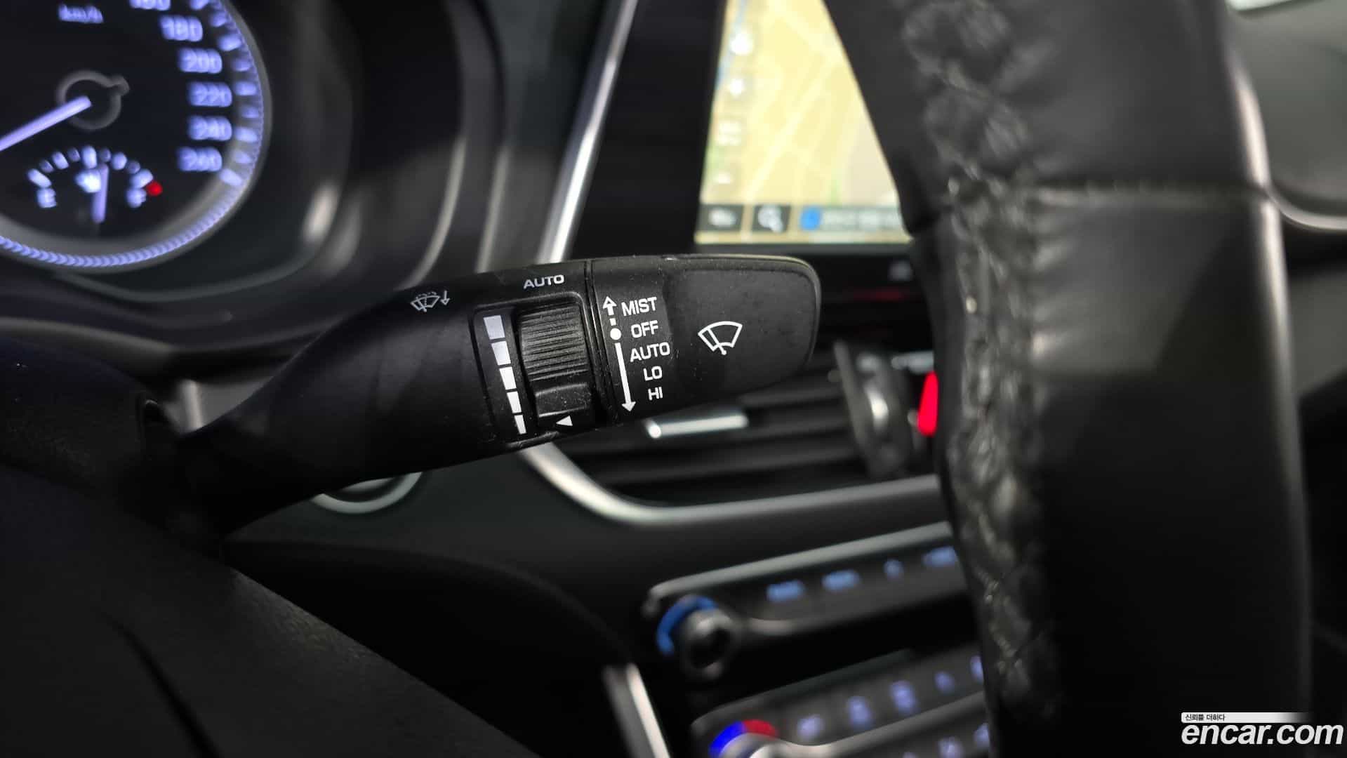 Grandeur Hyundai 2017.10-OPTION-040