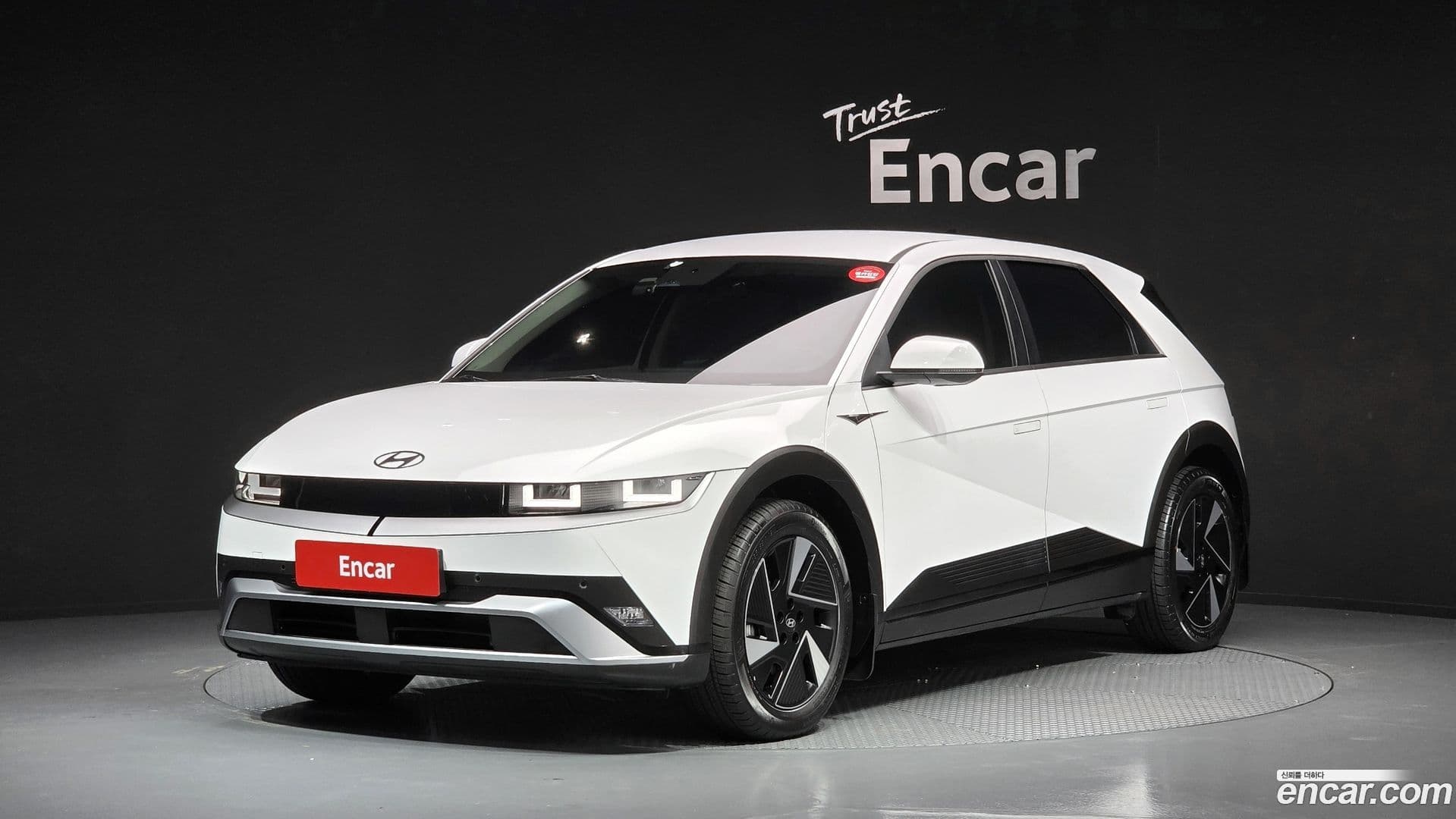 Main__Slider__Photo:Ioniq5 Hyundai 2025.1-0