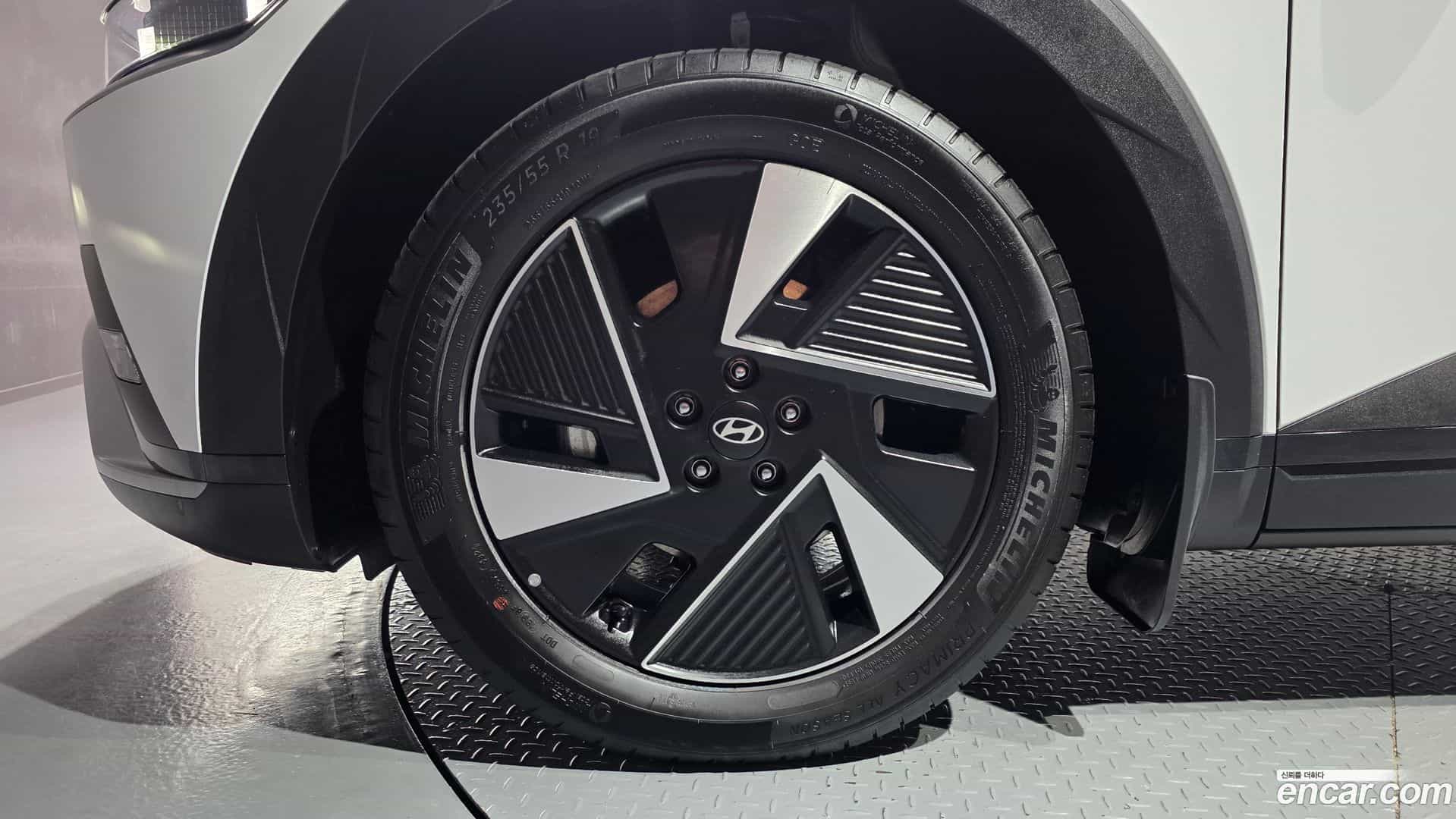 Ioniq5 Hyundai 2025.1-OUTER-005