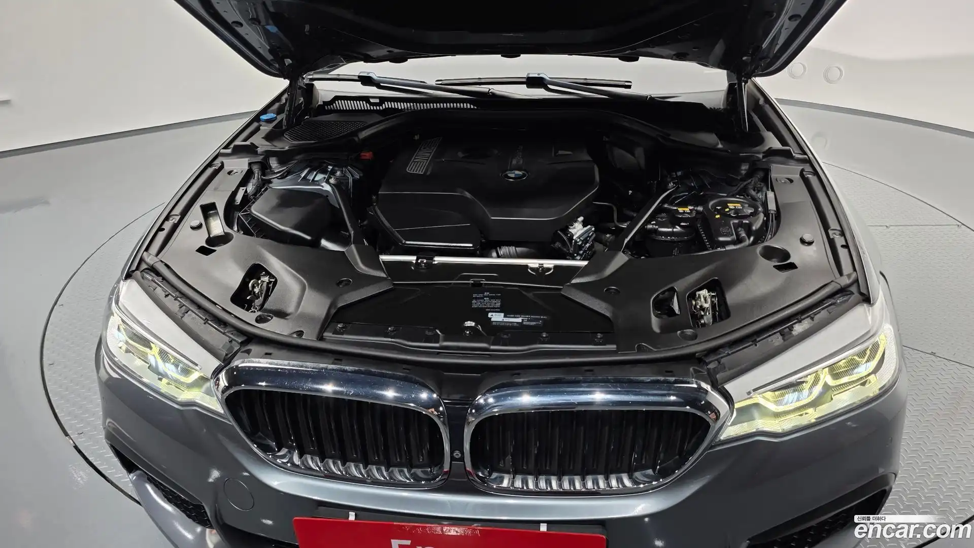 5-Series BMW 2017.4-OUTER-006