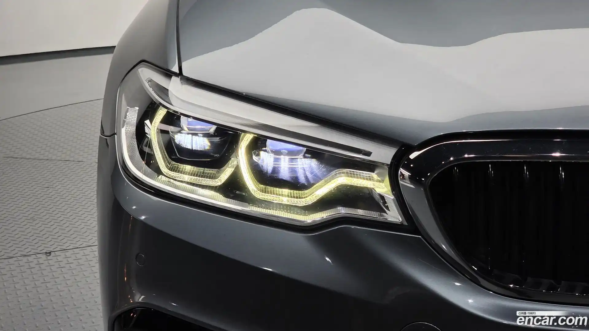 5-Series BMW 2017.4-OUTER-032