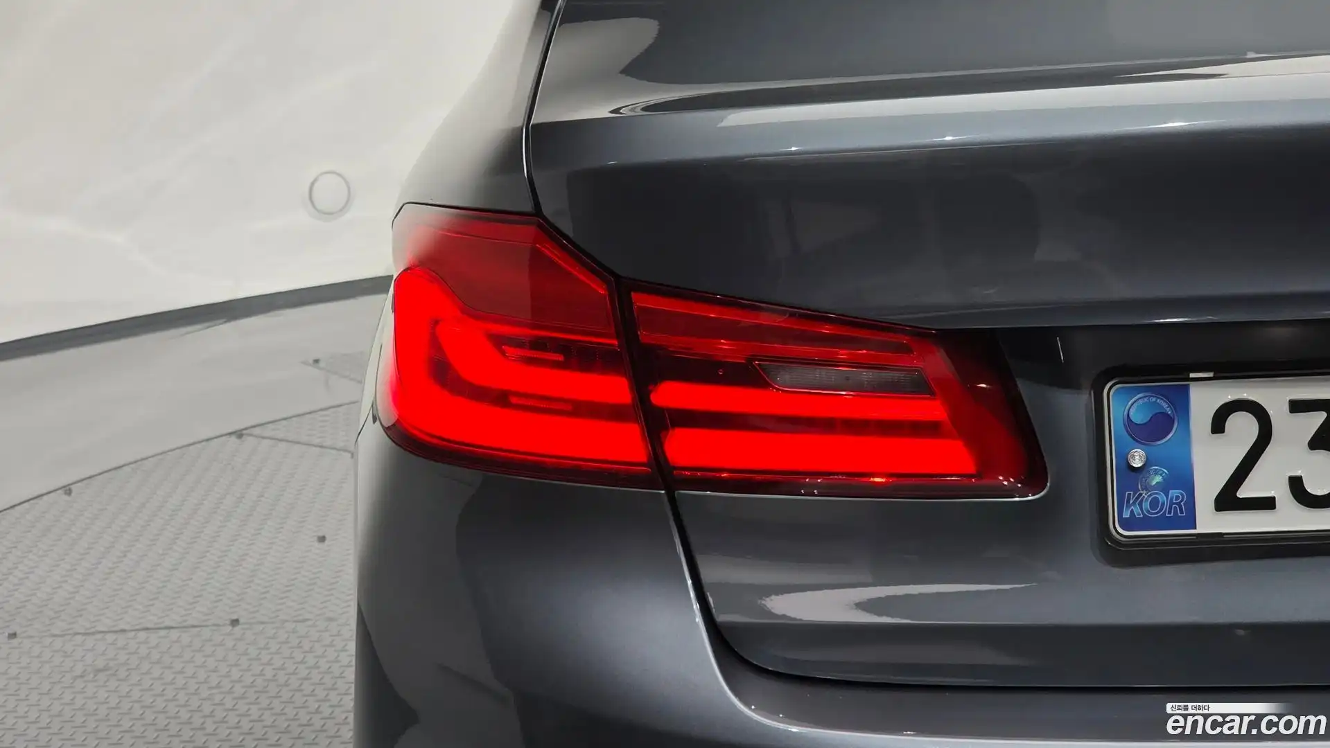 5-Series BMW 2017.4-OUTER-033