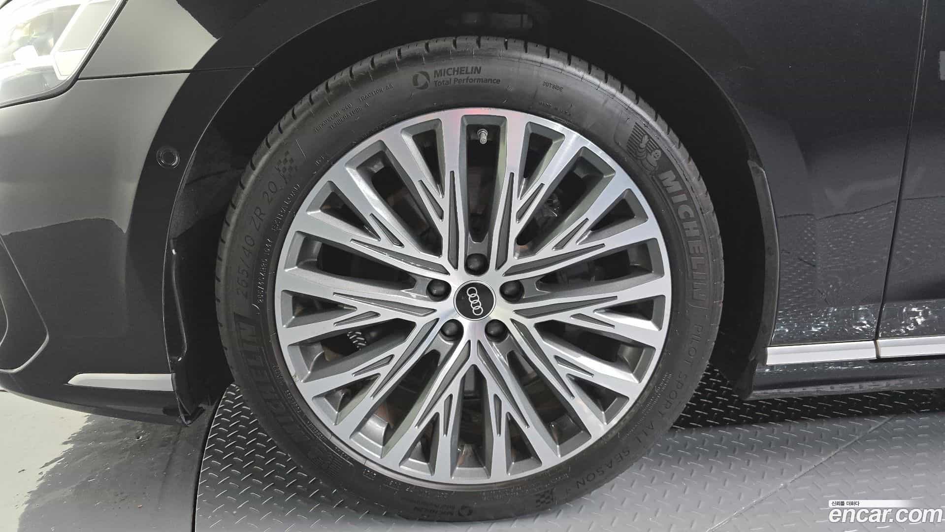 A8 Audi 2022.11-OUTER-005