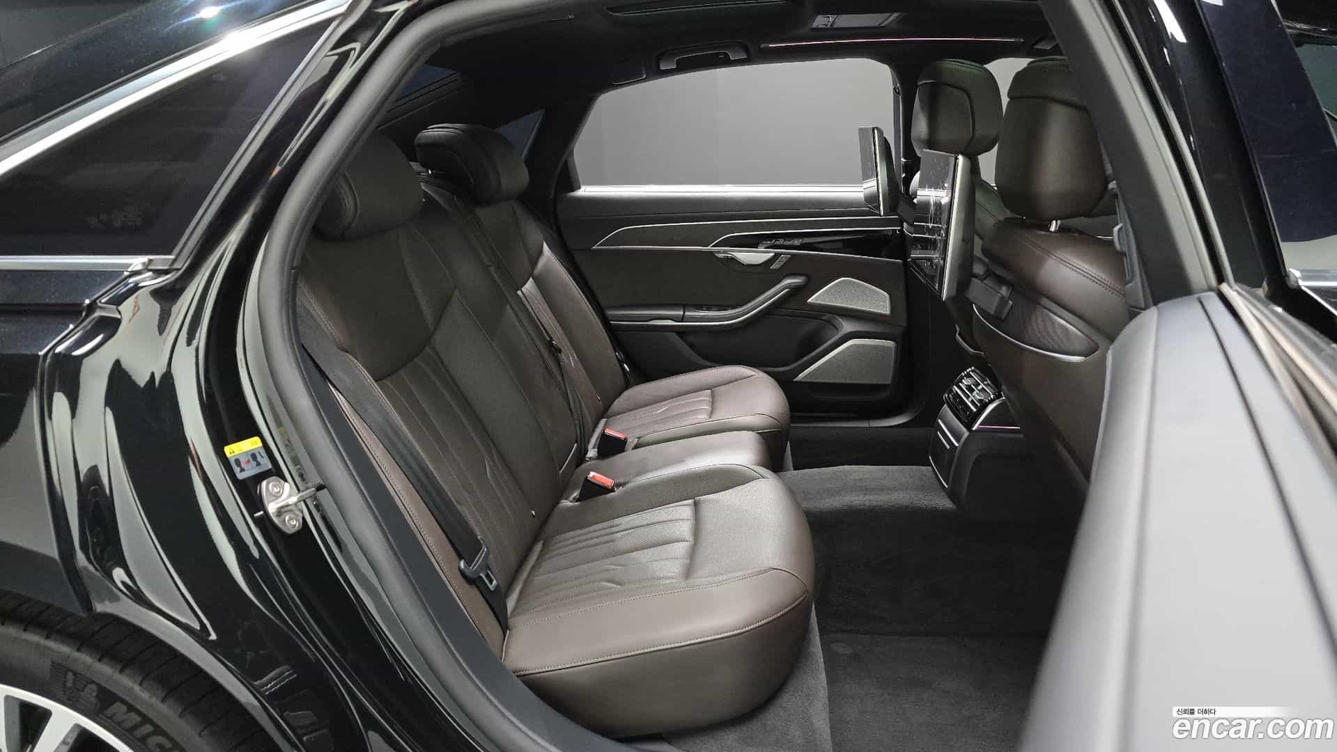 A8 Audi 2022.11-OPTION-015