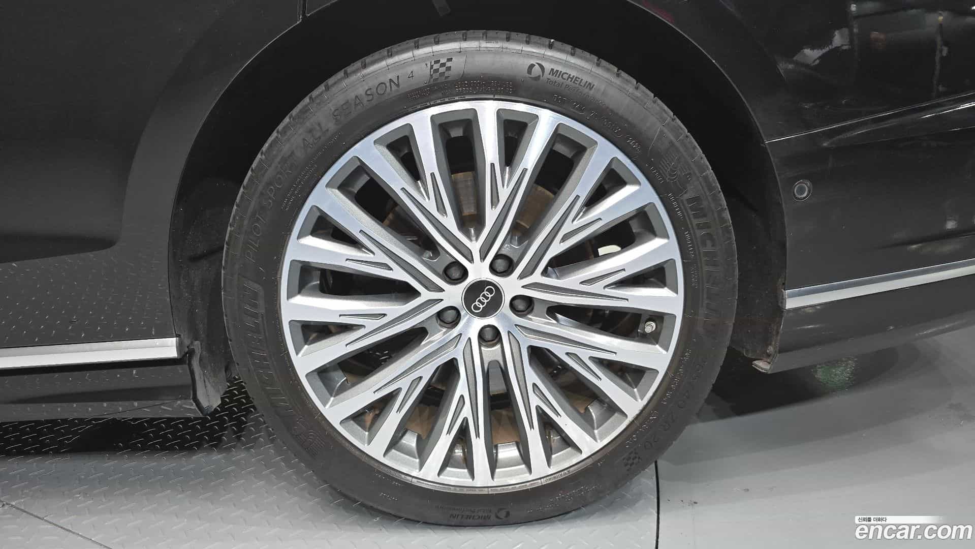 A8 Audi 2022.11-OUTER-031