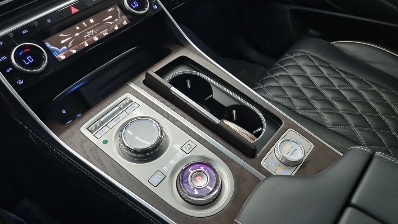 GV80 Genesis 2023.4-INNER-009