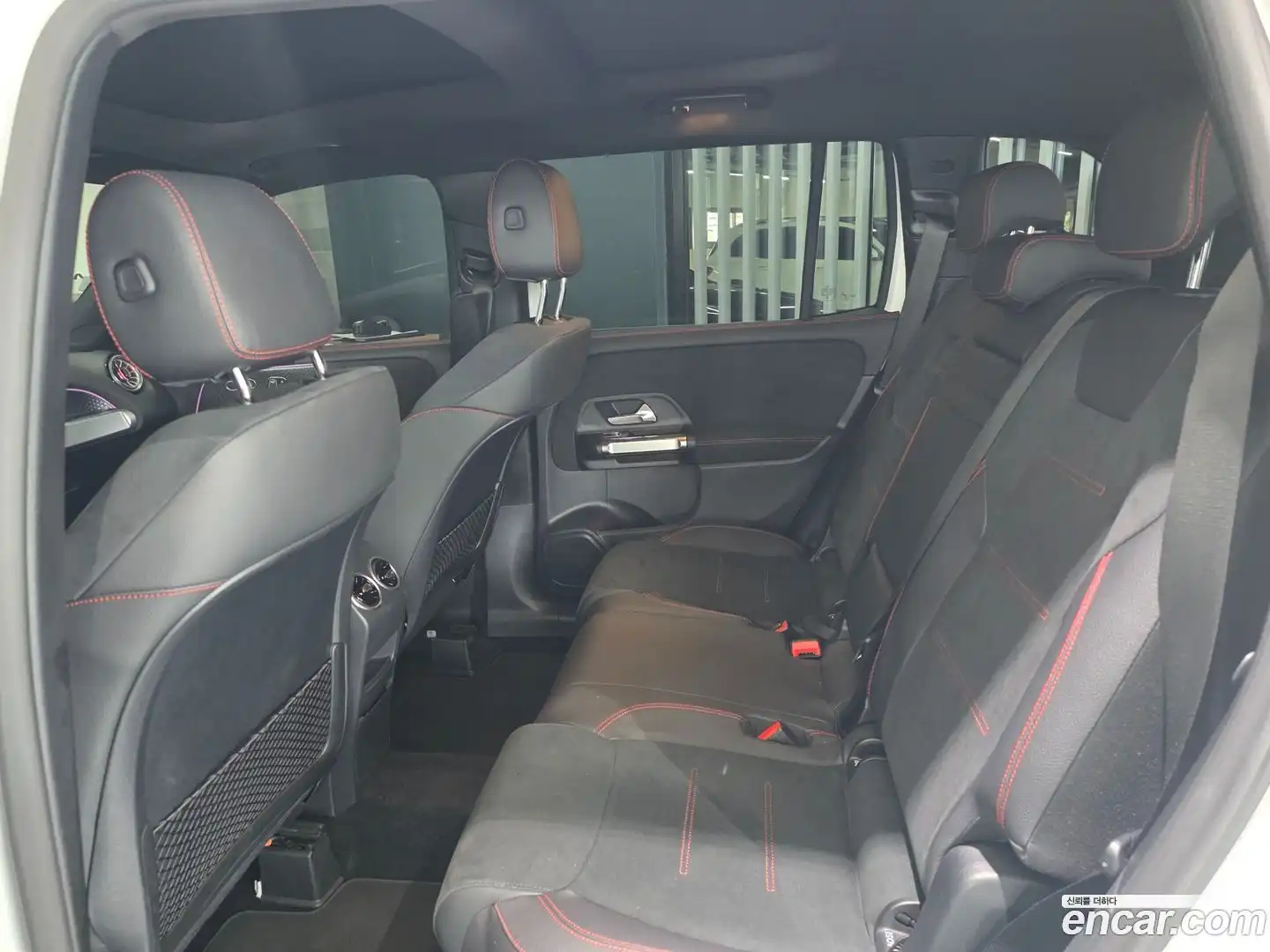 GLB-Class Mercedes-Benz 2025.3-OPTION-015