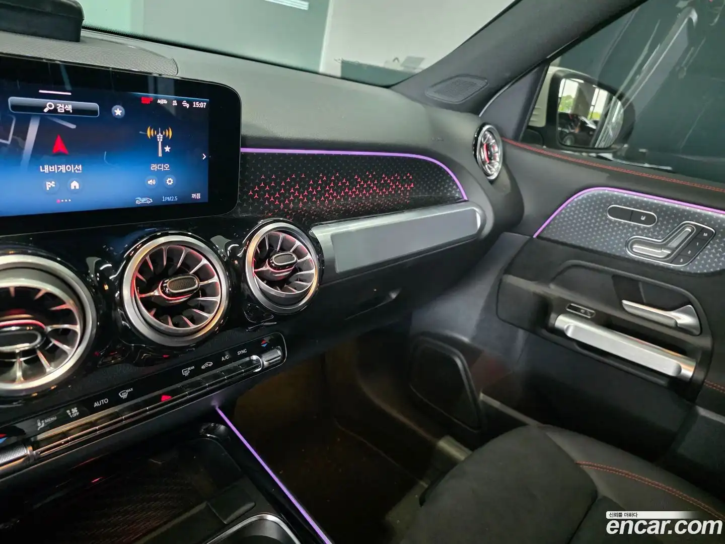 GLB-Class Mercedes-Benz 2025.3-OPTION-019