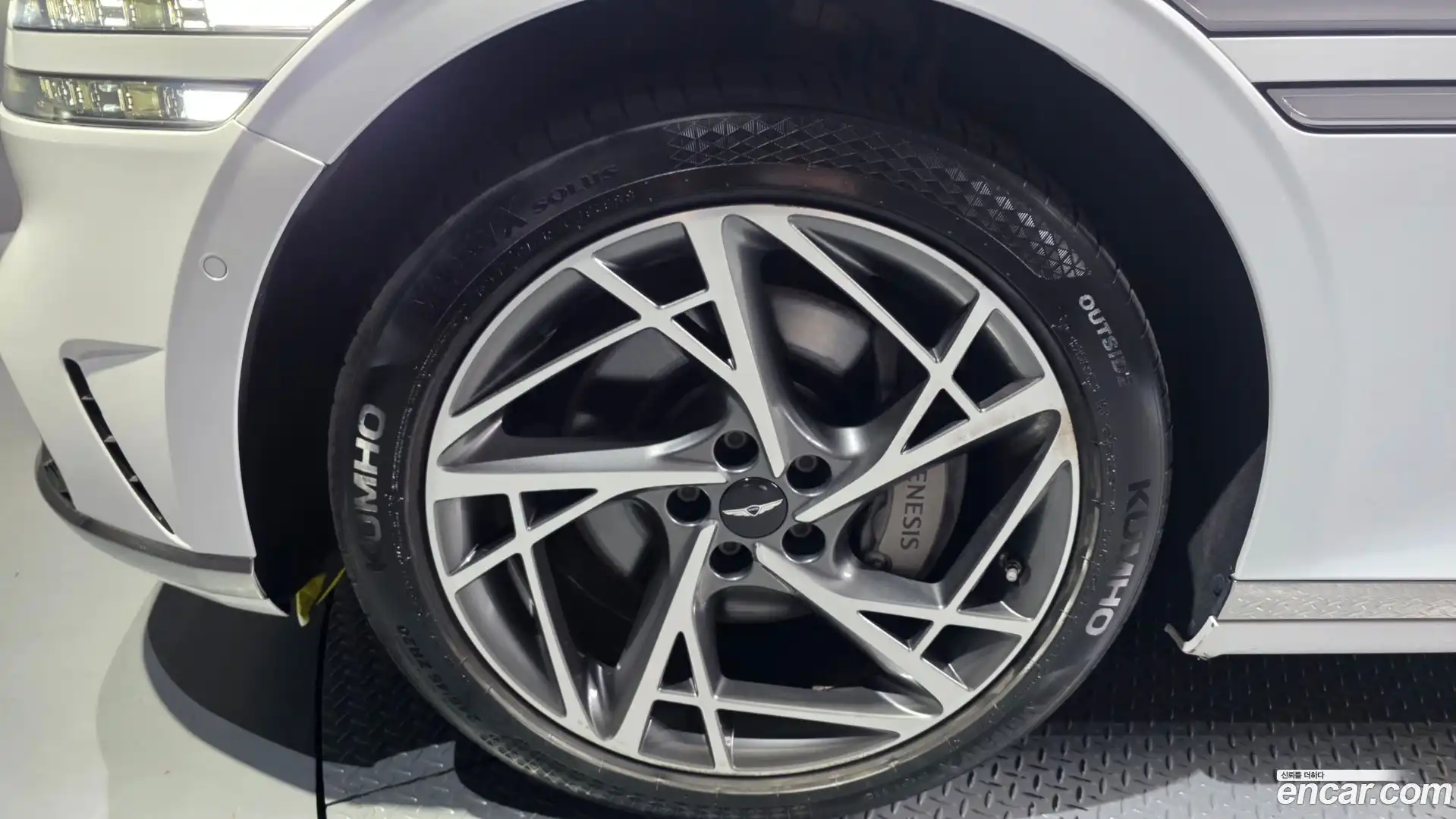 G90 Genesis 2022.4-OUTER-005