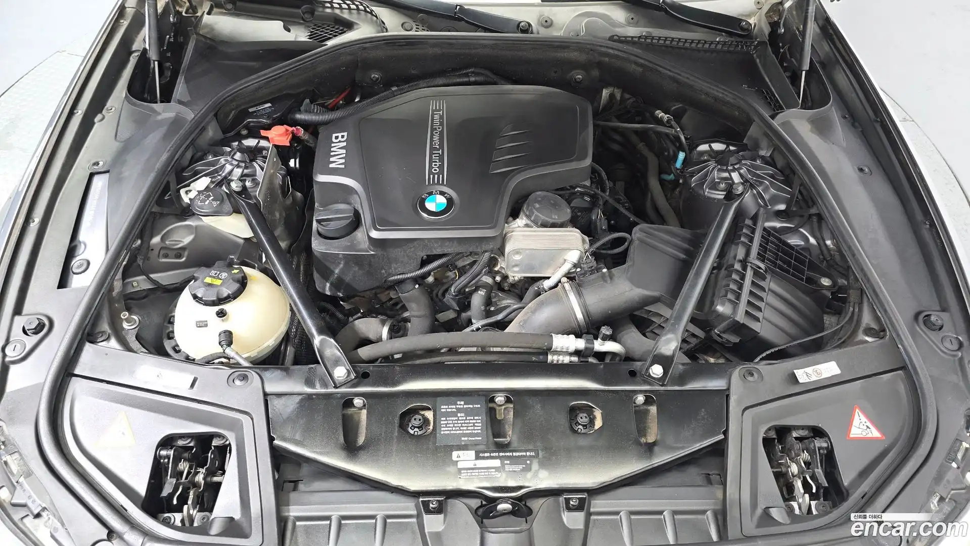 5-Series BMW 2016.5-OUTER-006