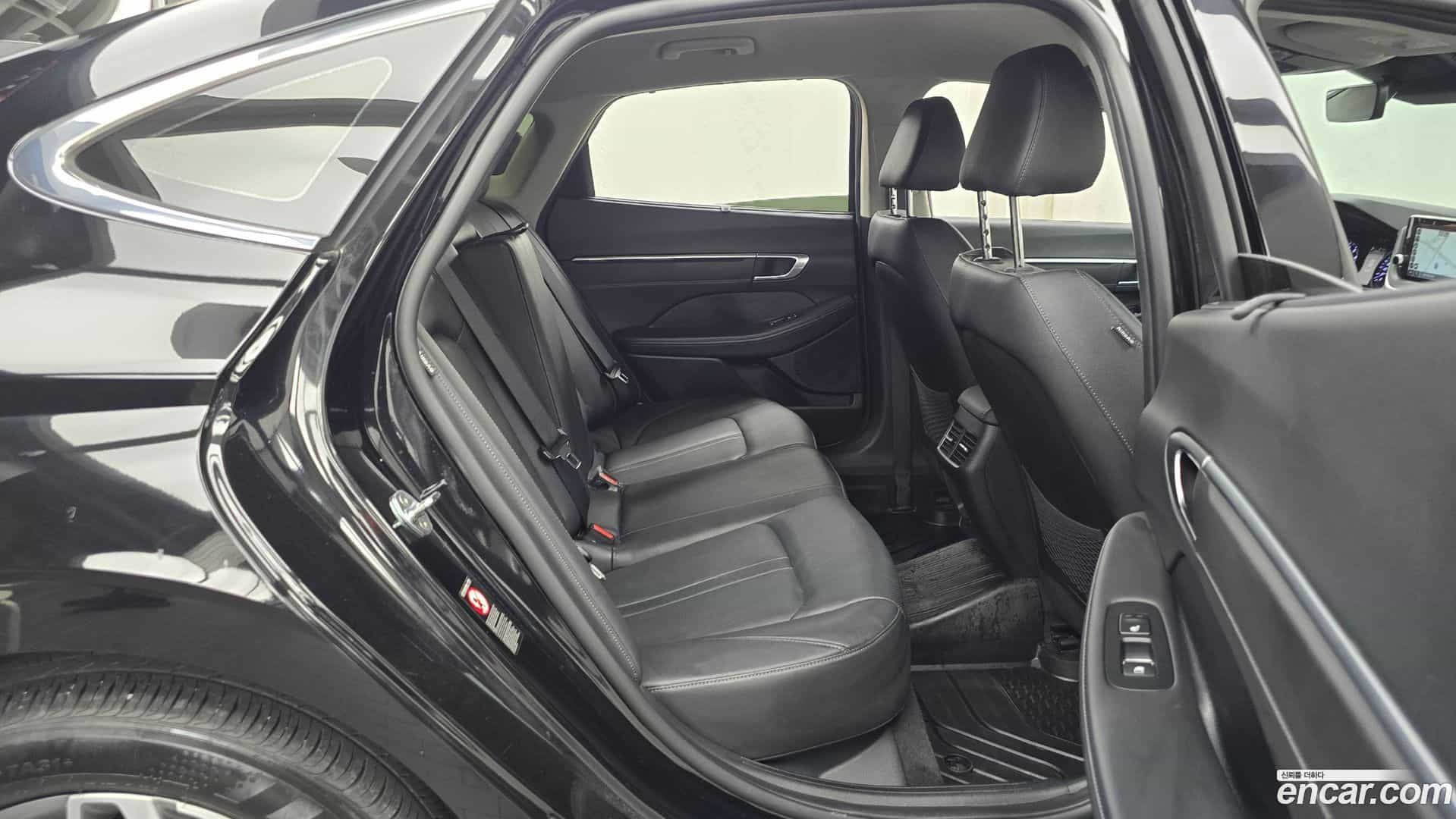 Sonata Hyundai 2022.3-OPTION-015