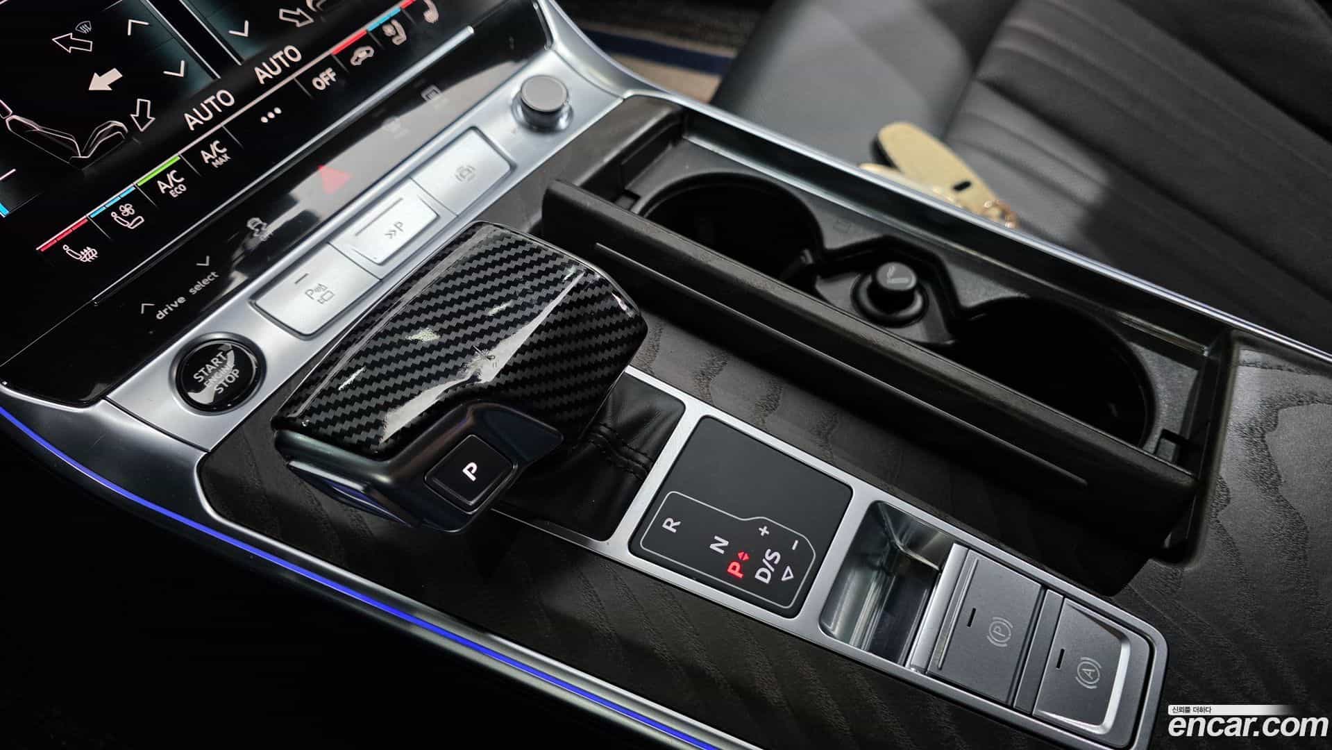 A6 Audi 2021.10-INNER-009
