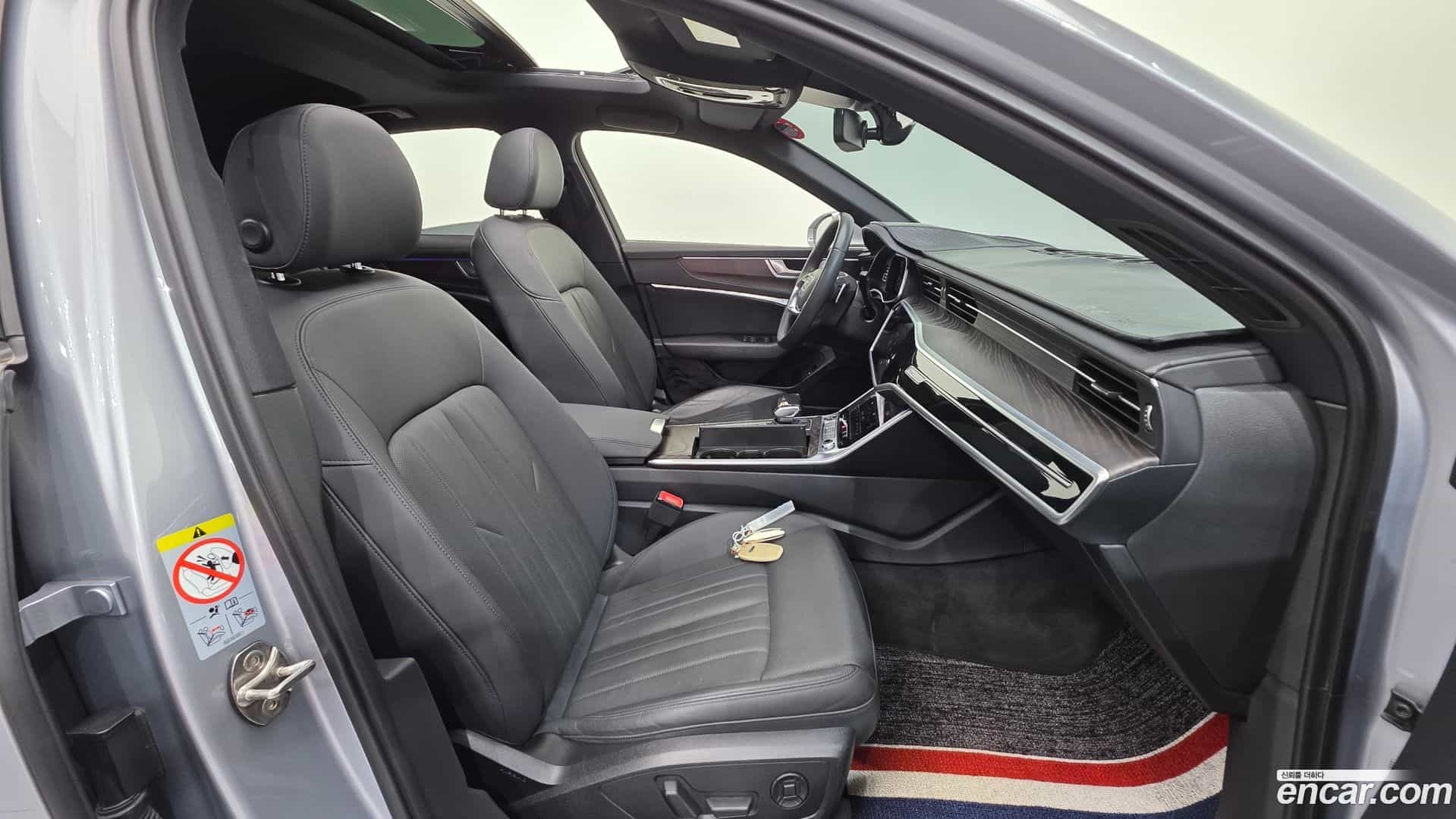 A6 Audi 2021.10-INNER-010