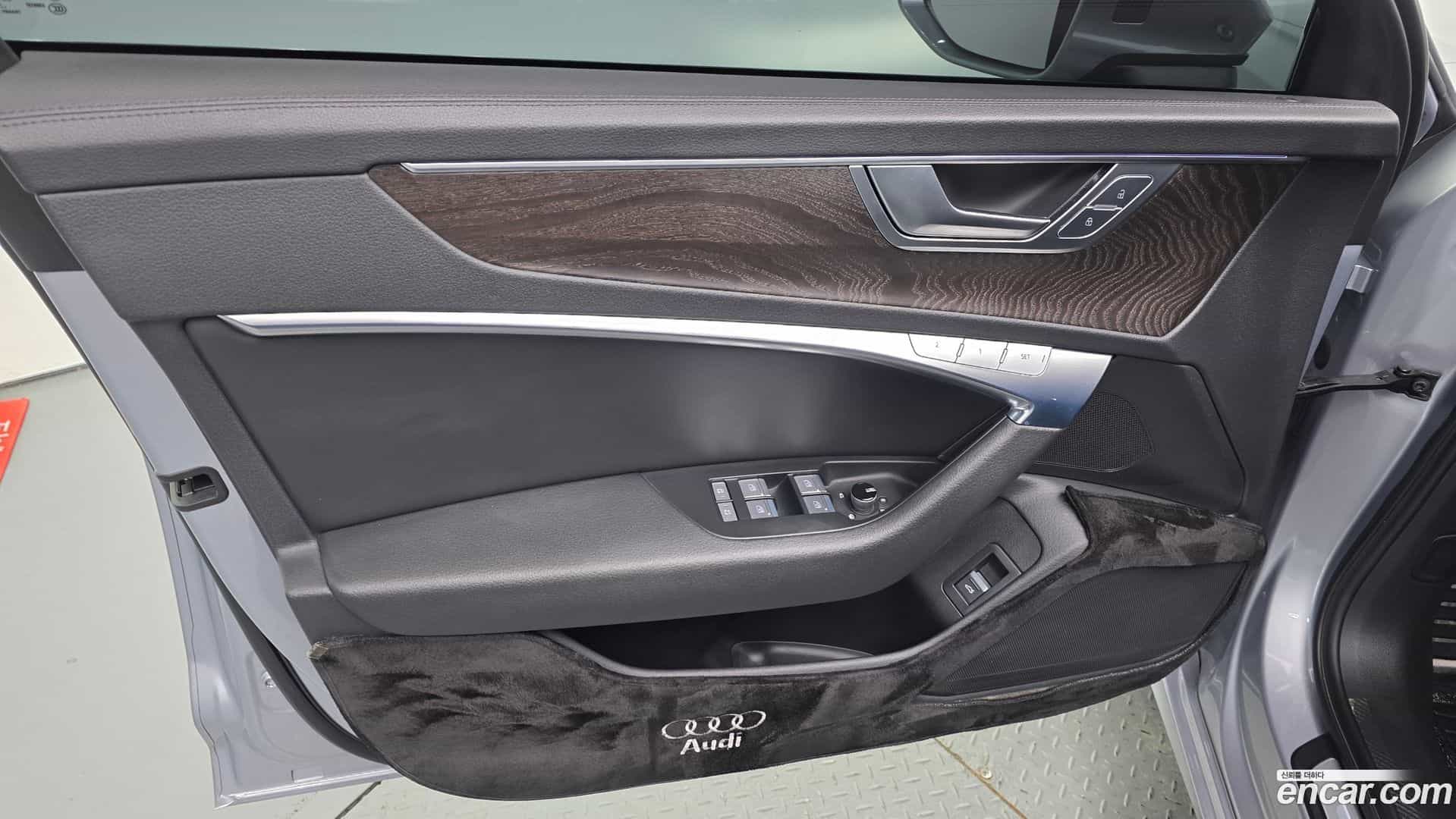 A6 Audi 2021.10-INNER-034