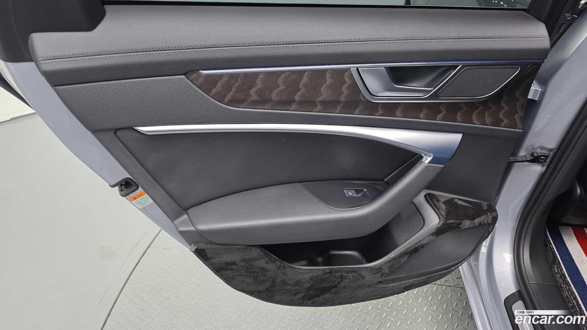 A6 Audi 2021.10-INNER-035