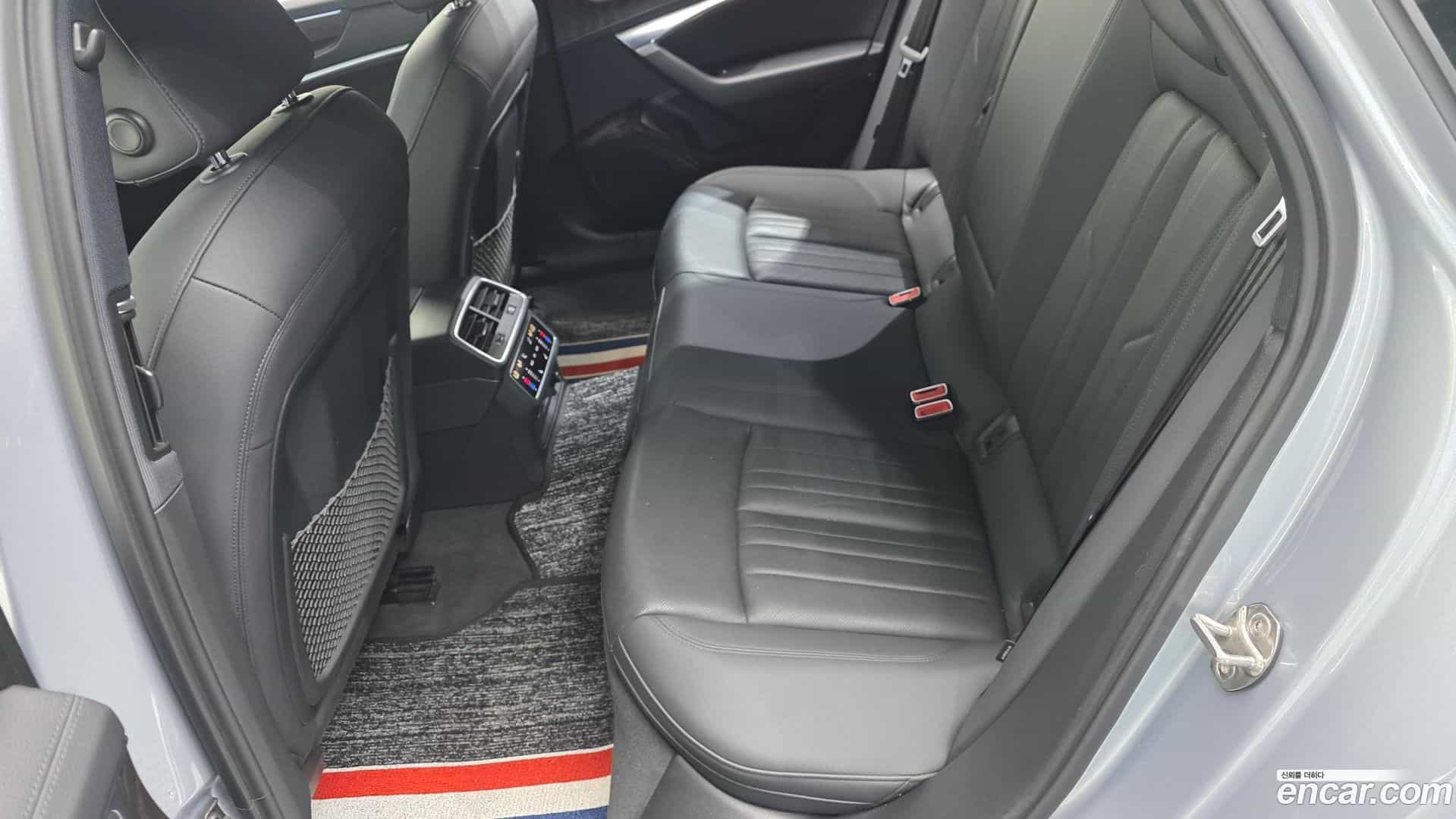 A6 Audi 2021.10-OPTION-043