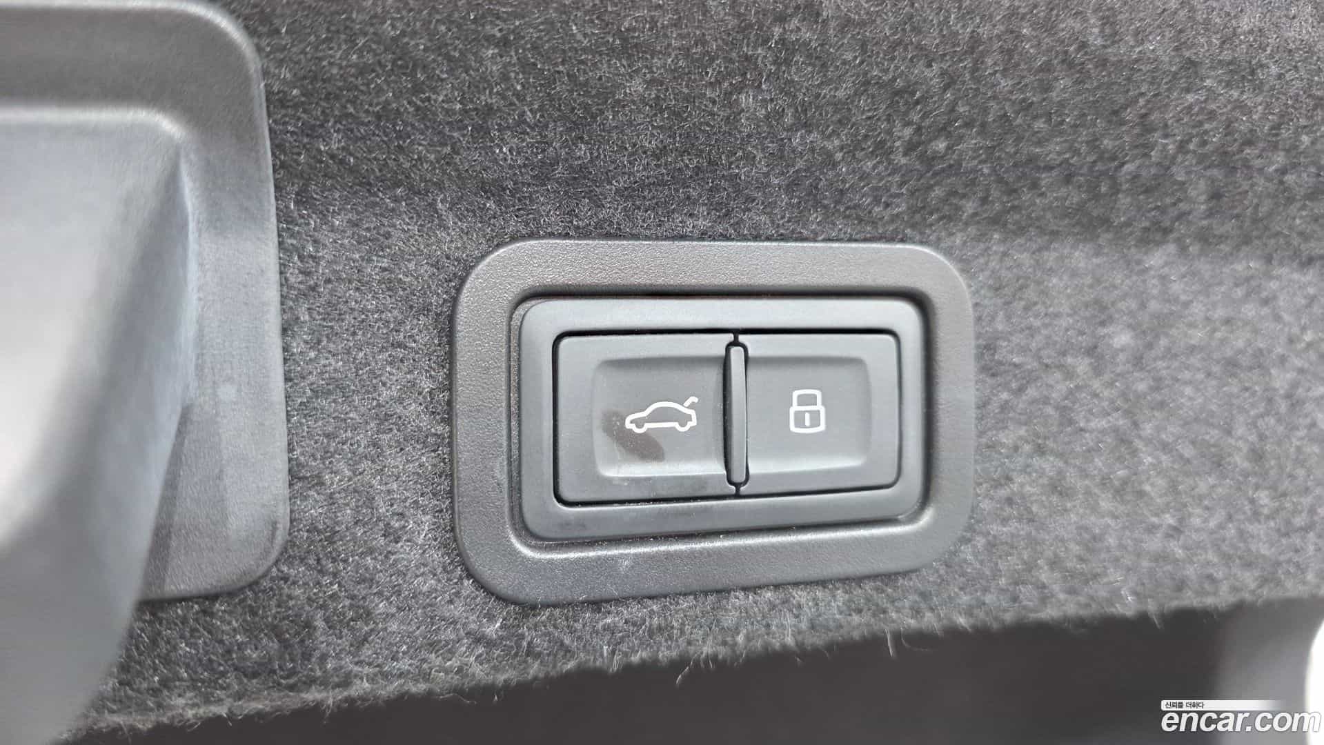 A6 Audi 2021.10-OPTION-046
