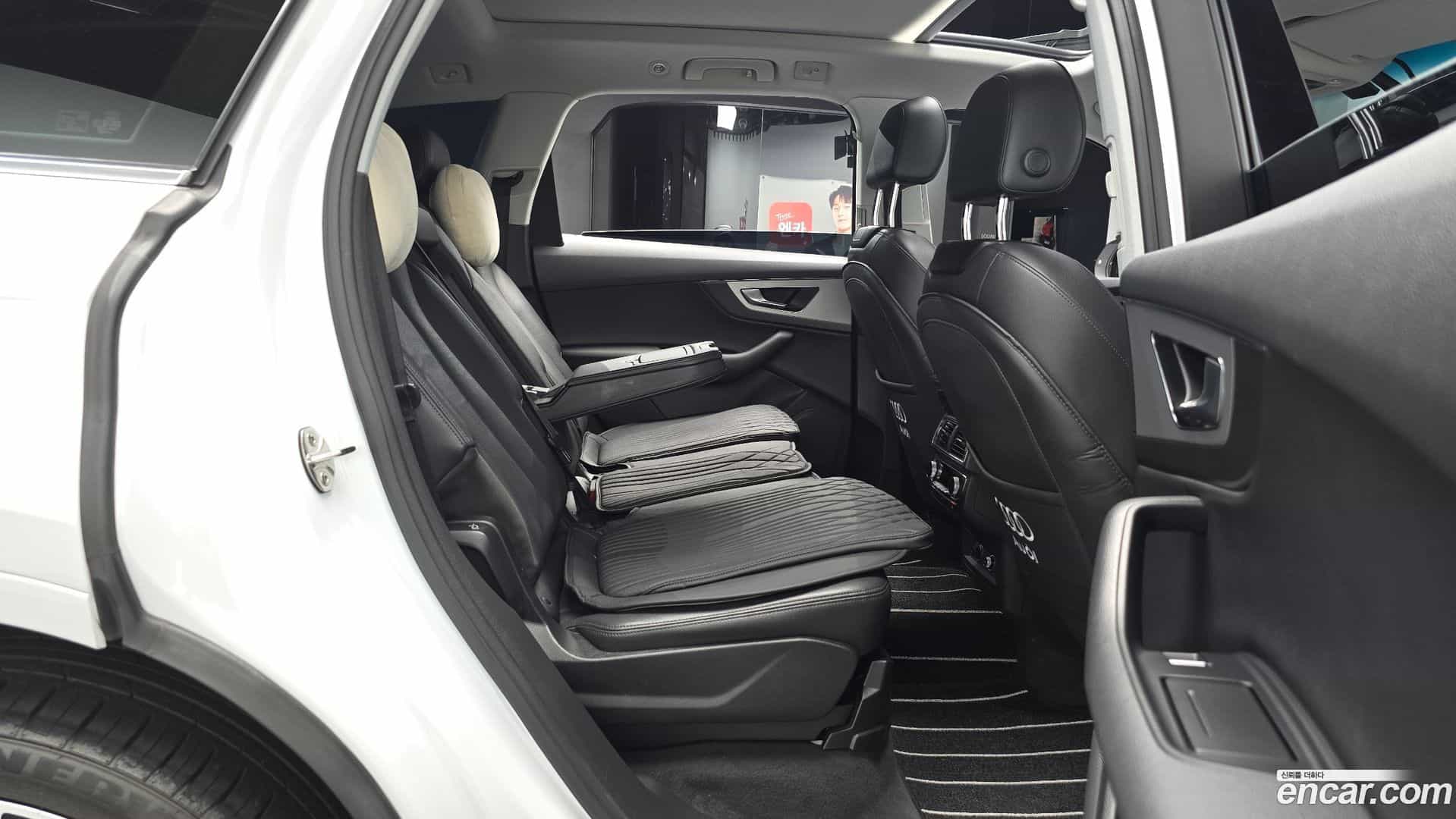 Q7 Audi 2019.10-OPTION-016
