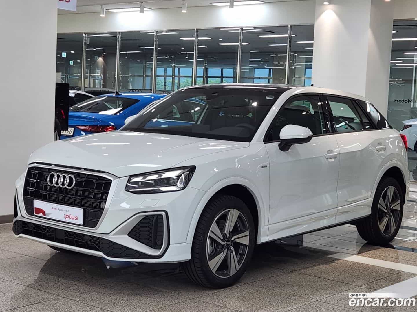 Q2 Audi 2023.2-OUTER-001