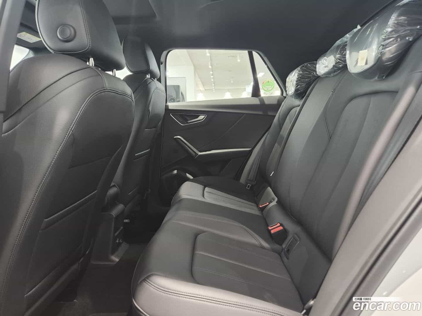 Q2 Audi 2023.2-OPTION-021