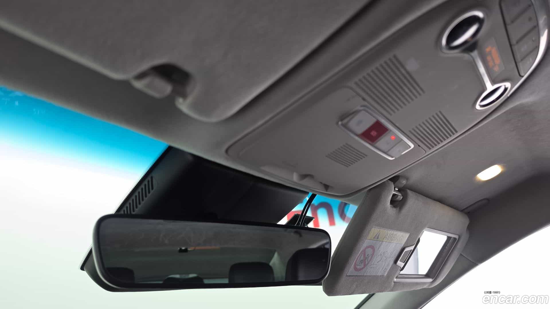Grandeur Hyundai 2022.5-OPTION-024