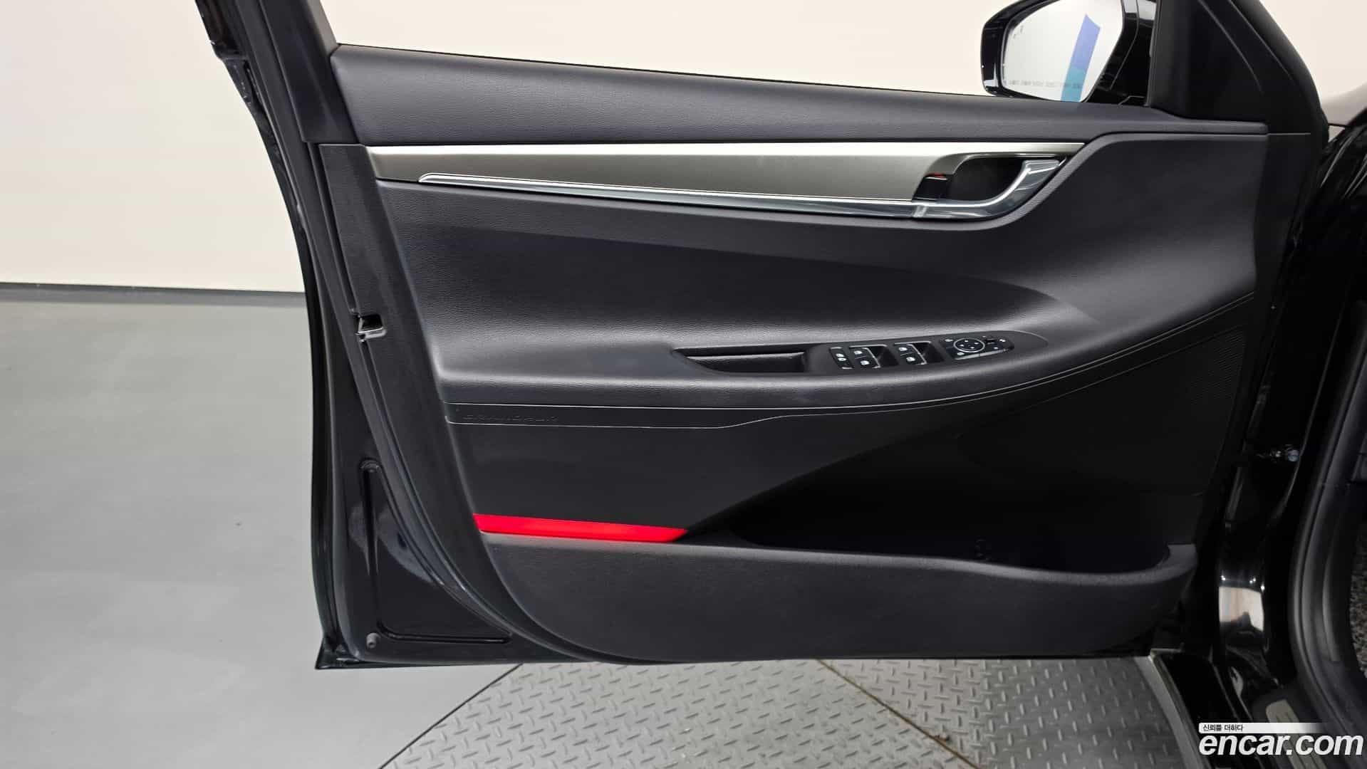 Grandeur Hyundai 2022.5-INNER-034
