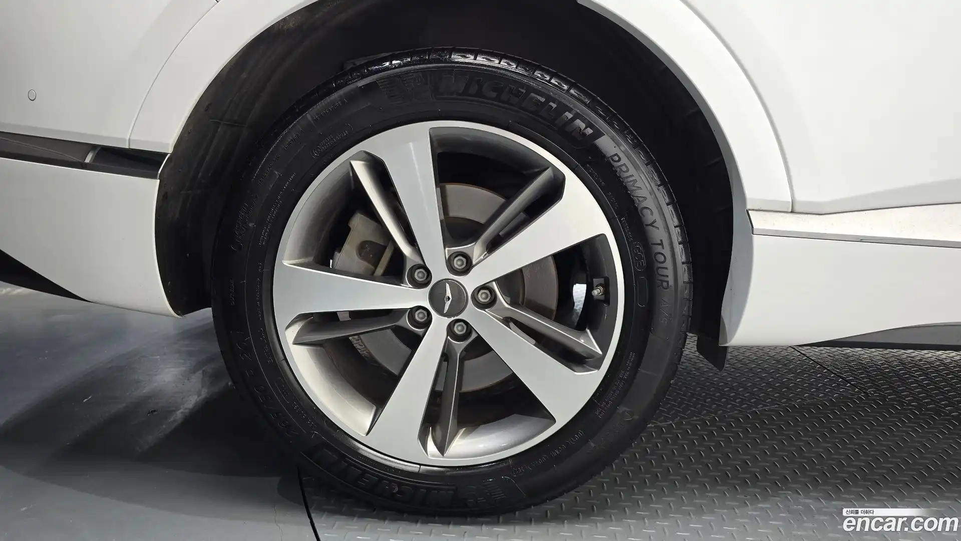 GV80 Genesis 2022.10-OUTER-005