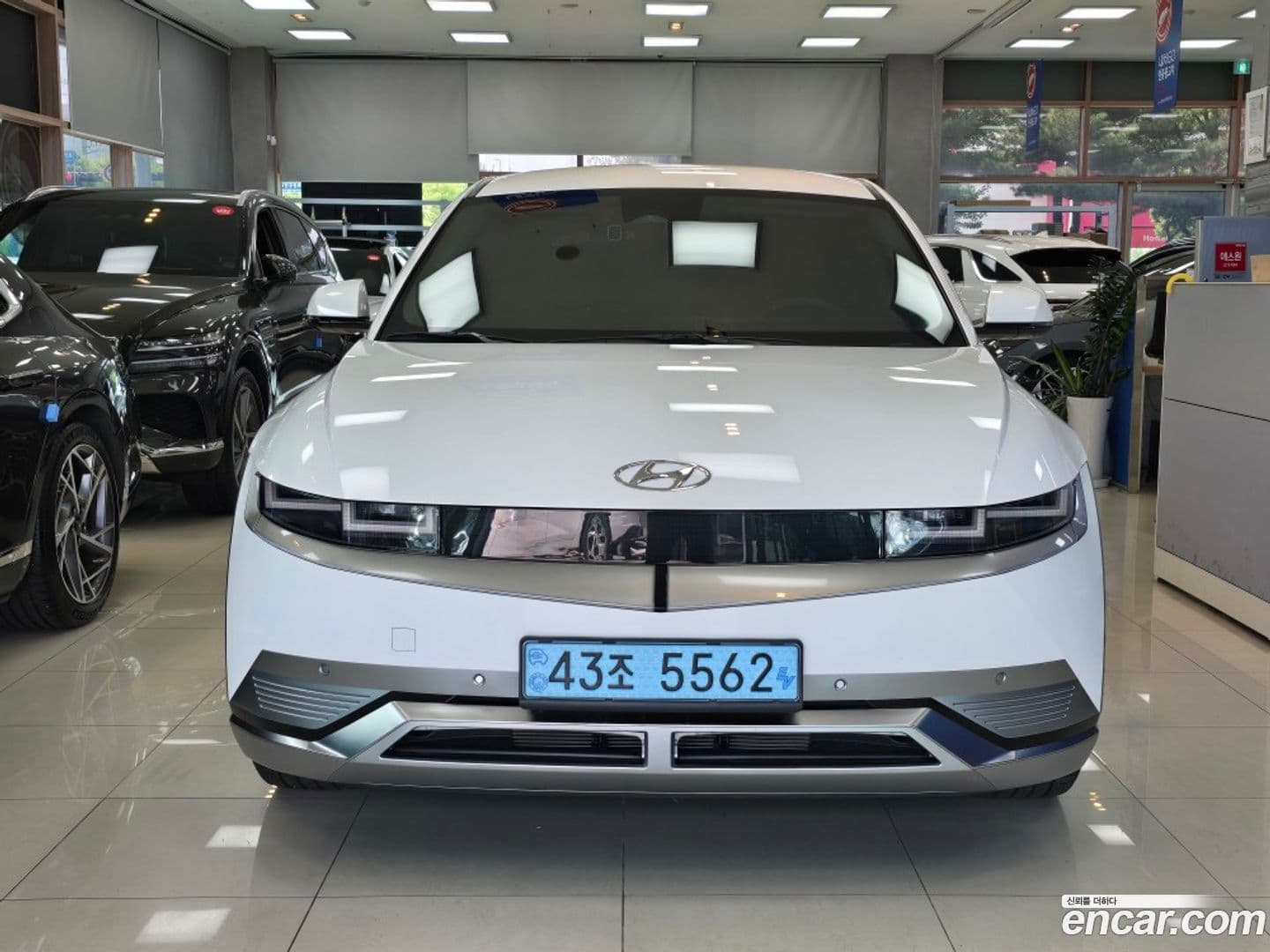 Main__Slider__Photo:Ioniq5 Hyundai 2022.6-0