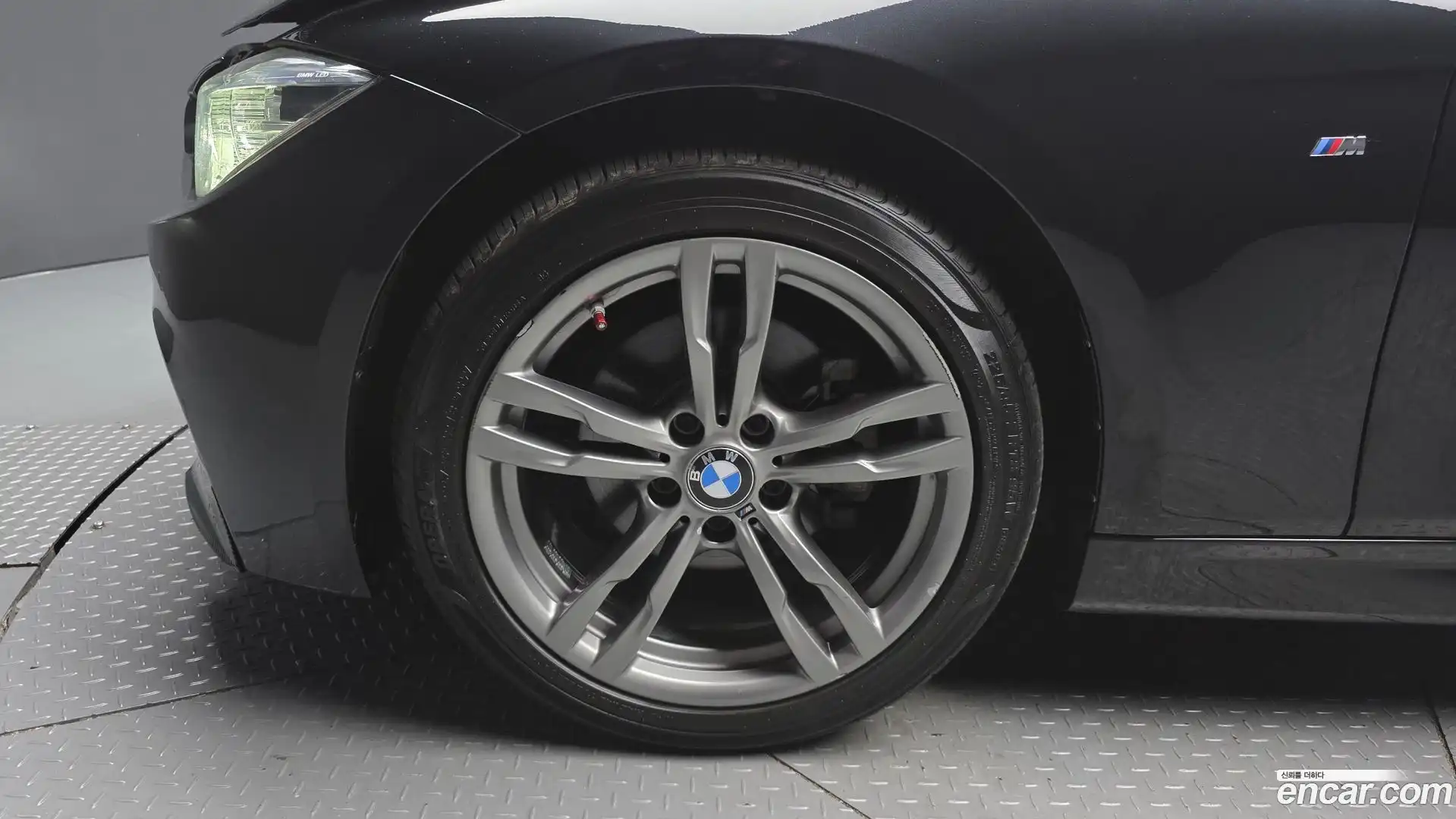 3-Series BMW 2018.11-OUTER-005
