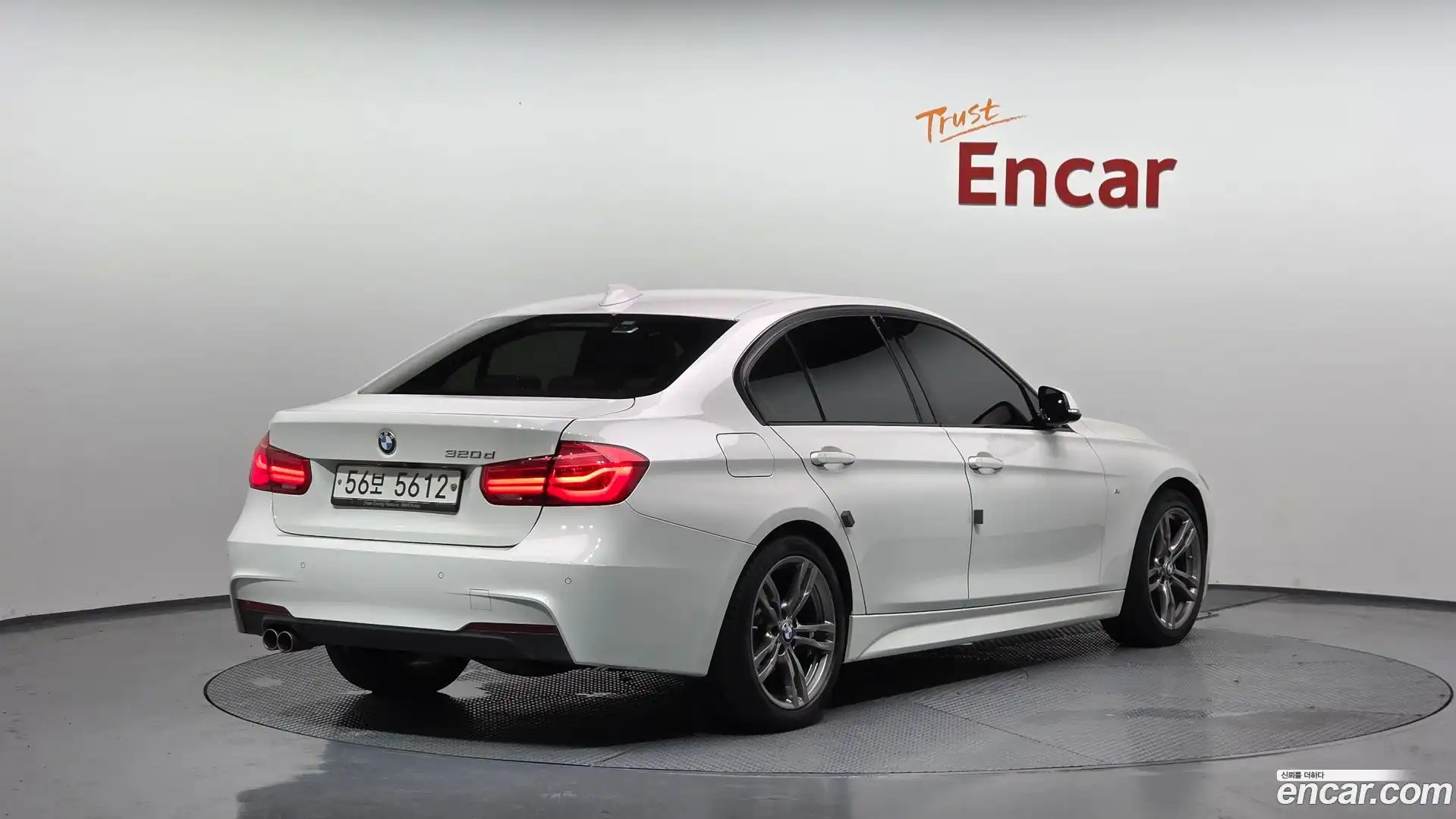 3-Series BMW 2018.11-OUTER-002