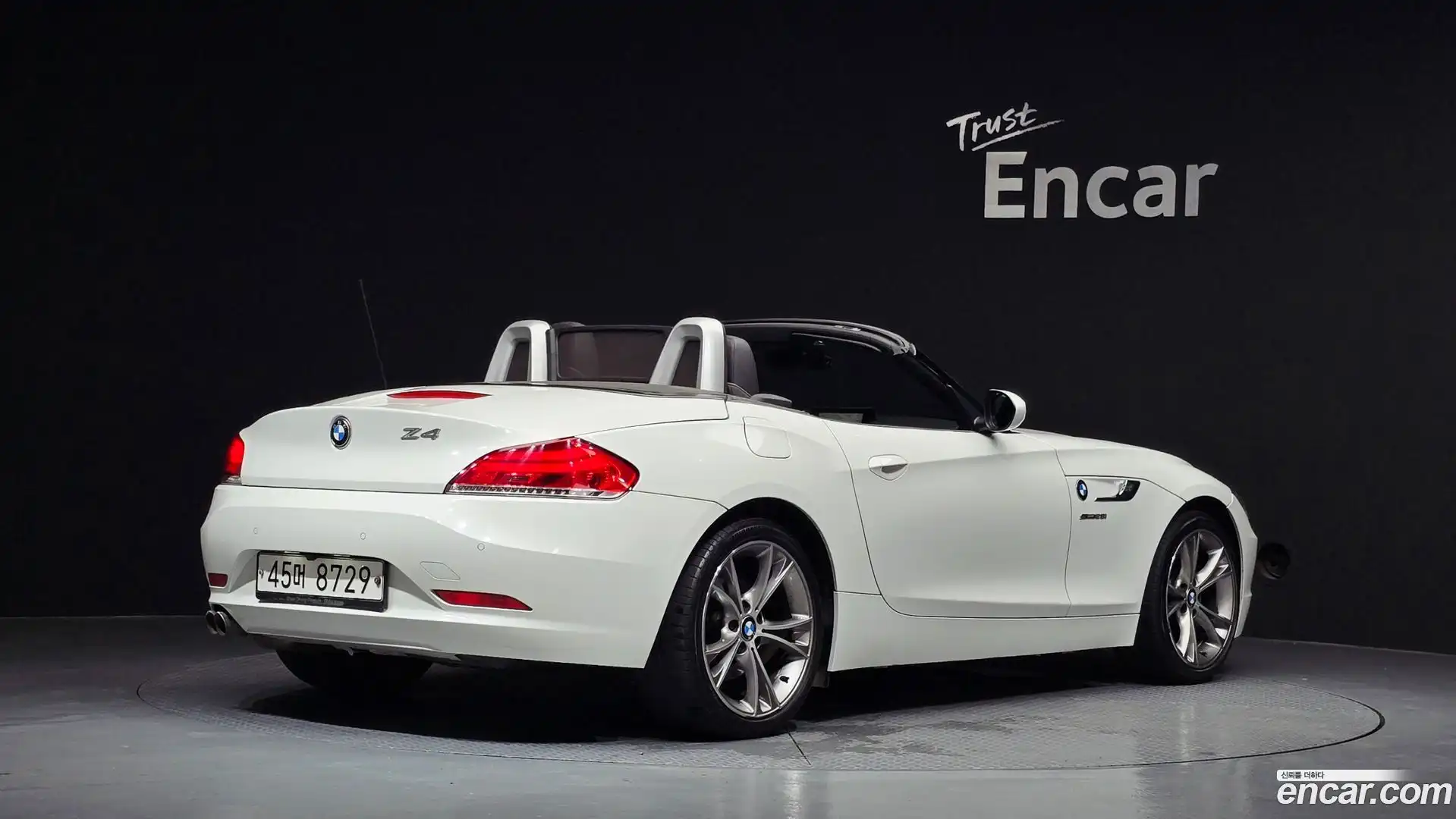 Z4 BMW 2013.10-OUTER-002