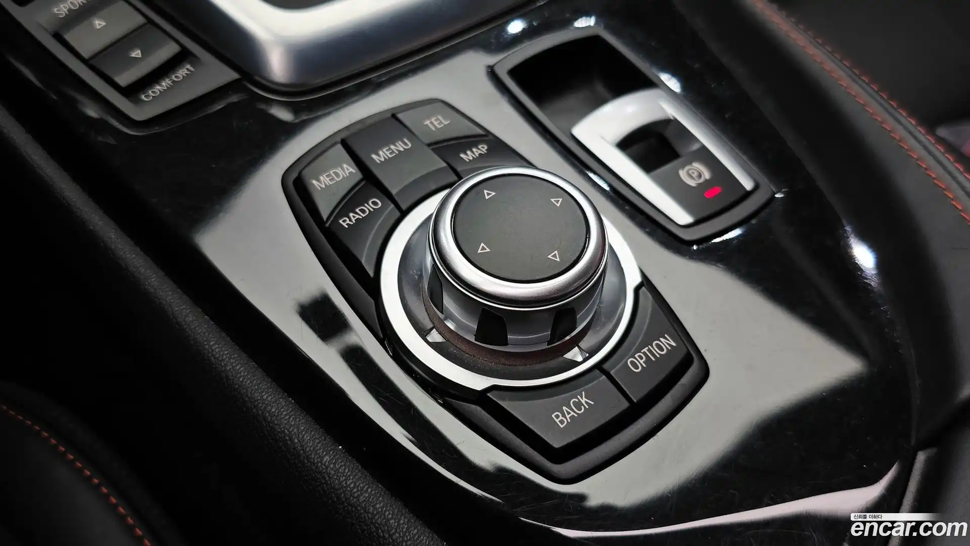Z4 BMW 2013.10-INNER-009