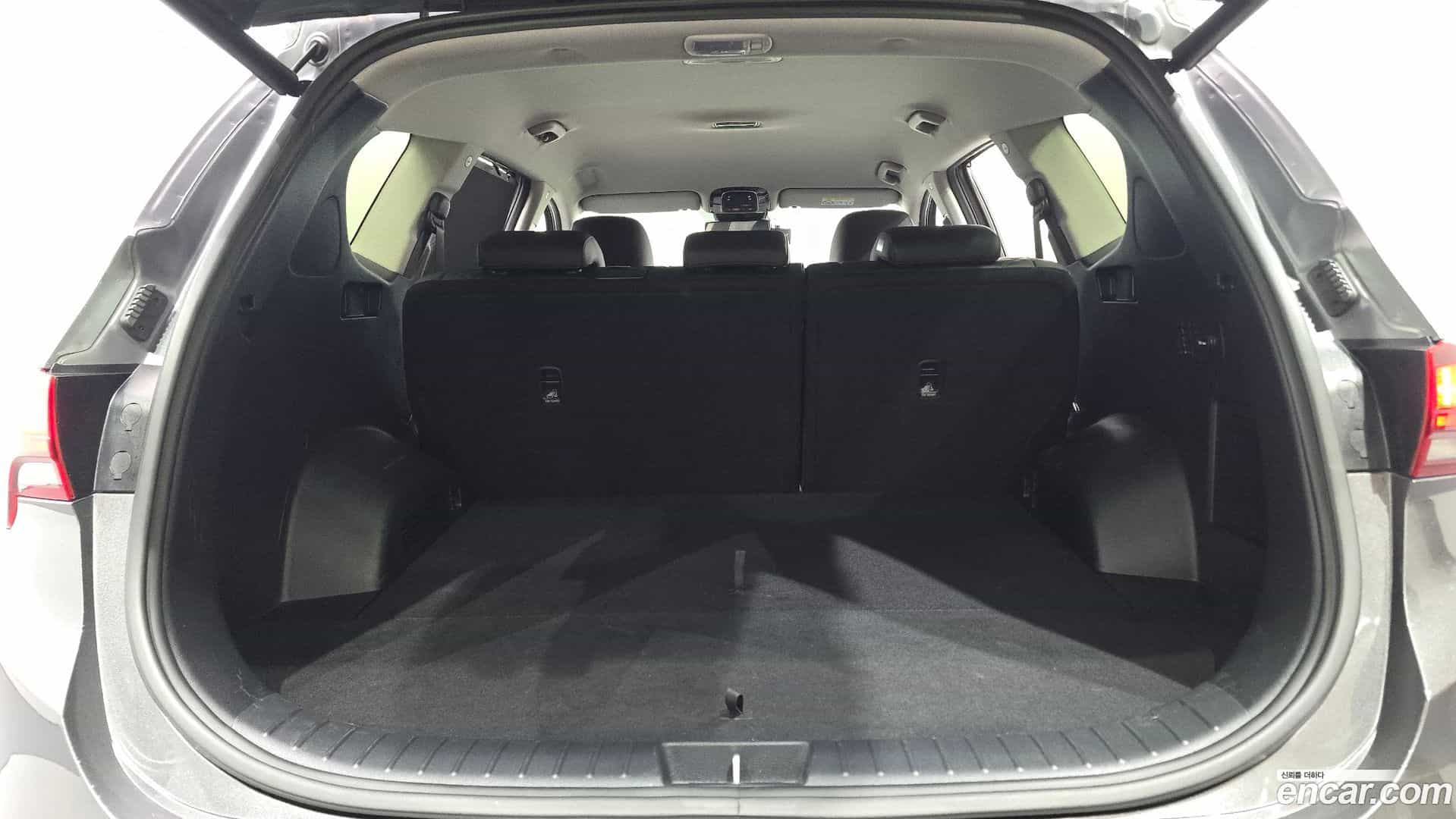 Santafe Hyundai 2022.8-OPTION-024