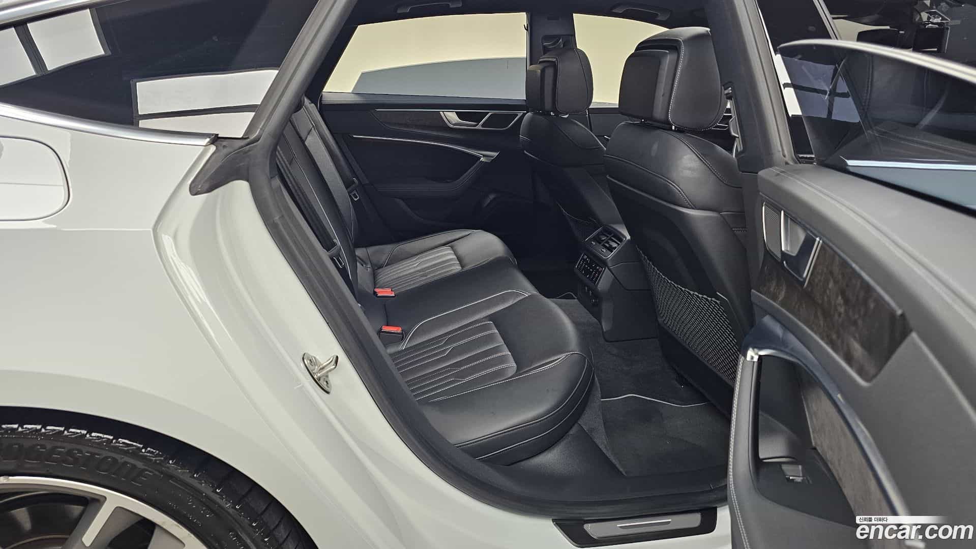 A7 Audi 2021.4-OPTION-015