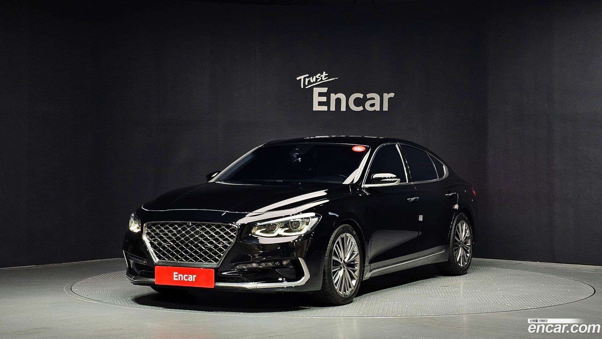Main__Slider__Photo:Grandeur Hyundai 2017.9-0