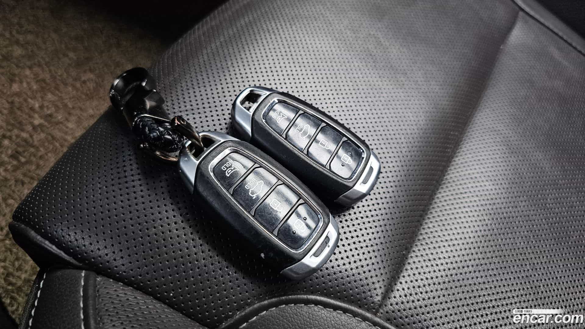 Grandeur Hyundai 2017.9-OPTION-041