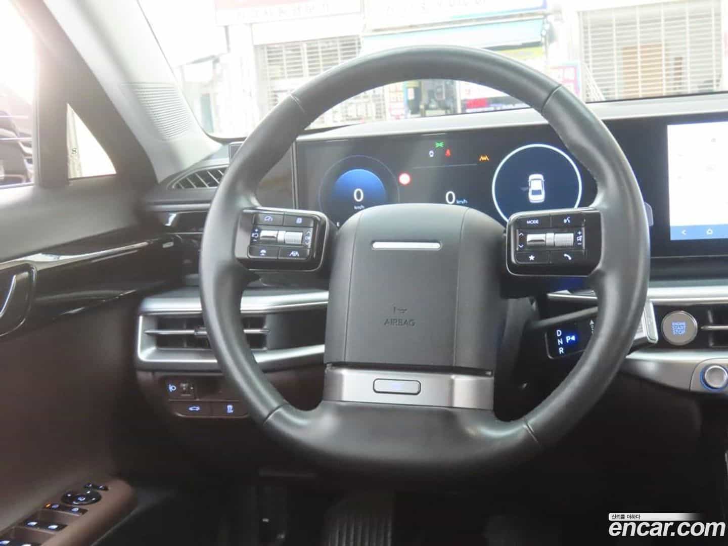 Grandeur Hyundai 2023.10-OPTION-021