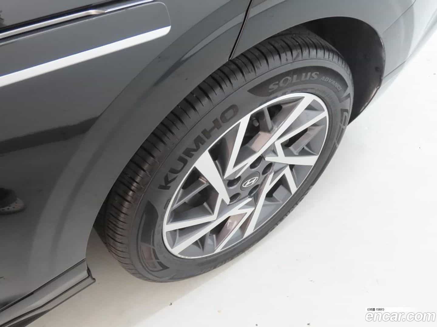 Grandeur Hyundai 2023.10-OPTION-022