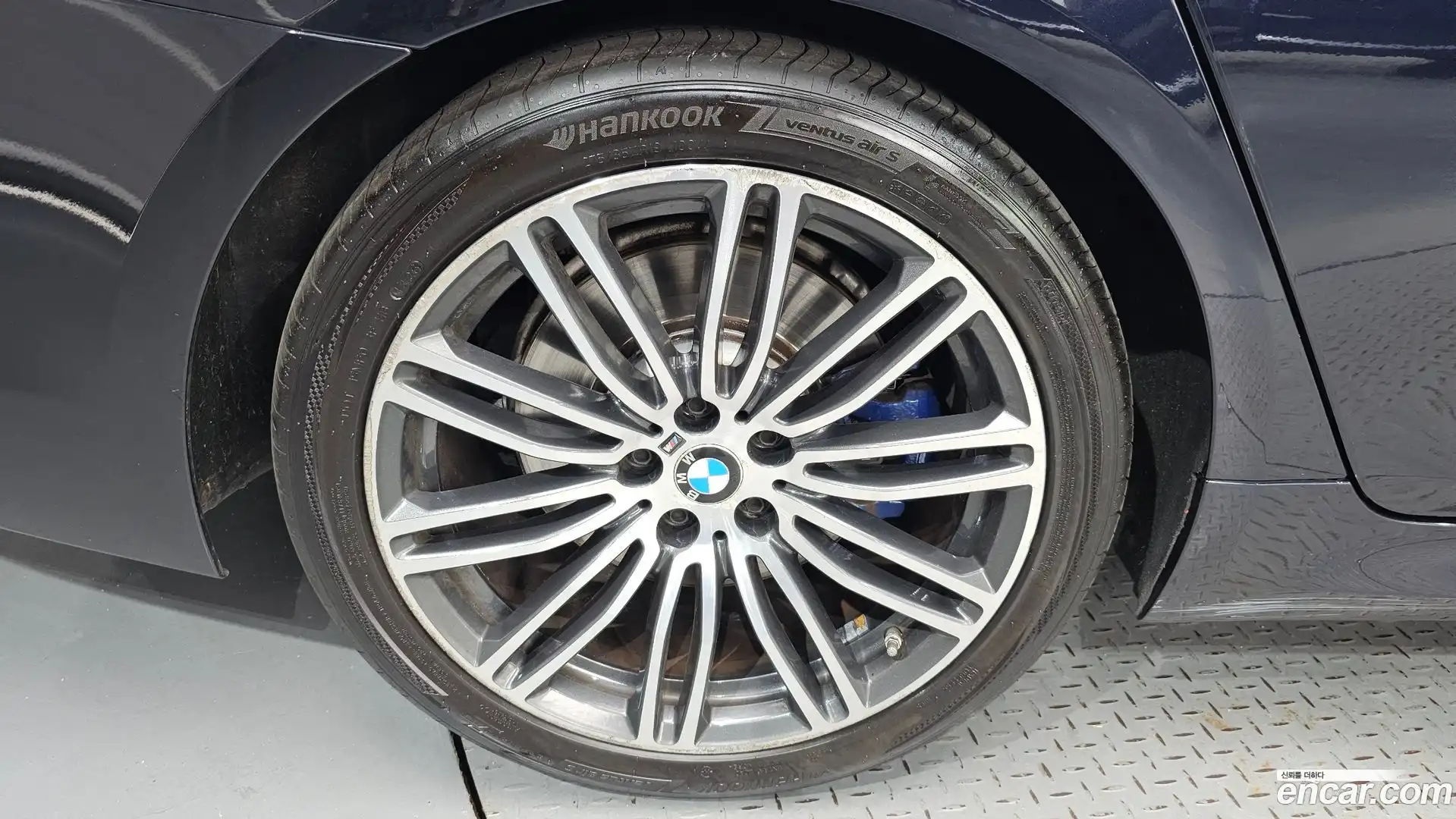 5-Series BMW 2019.4-OUTER-005