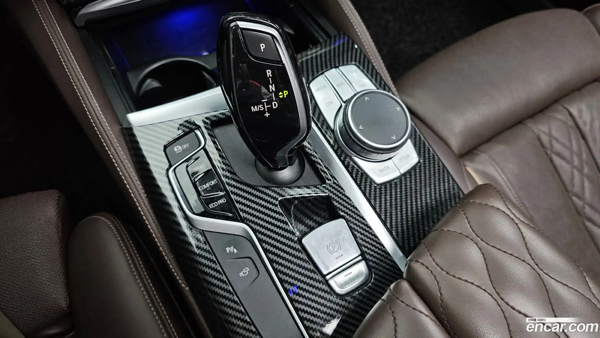 5-Series BMW 2019.4-INNER-009