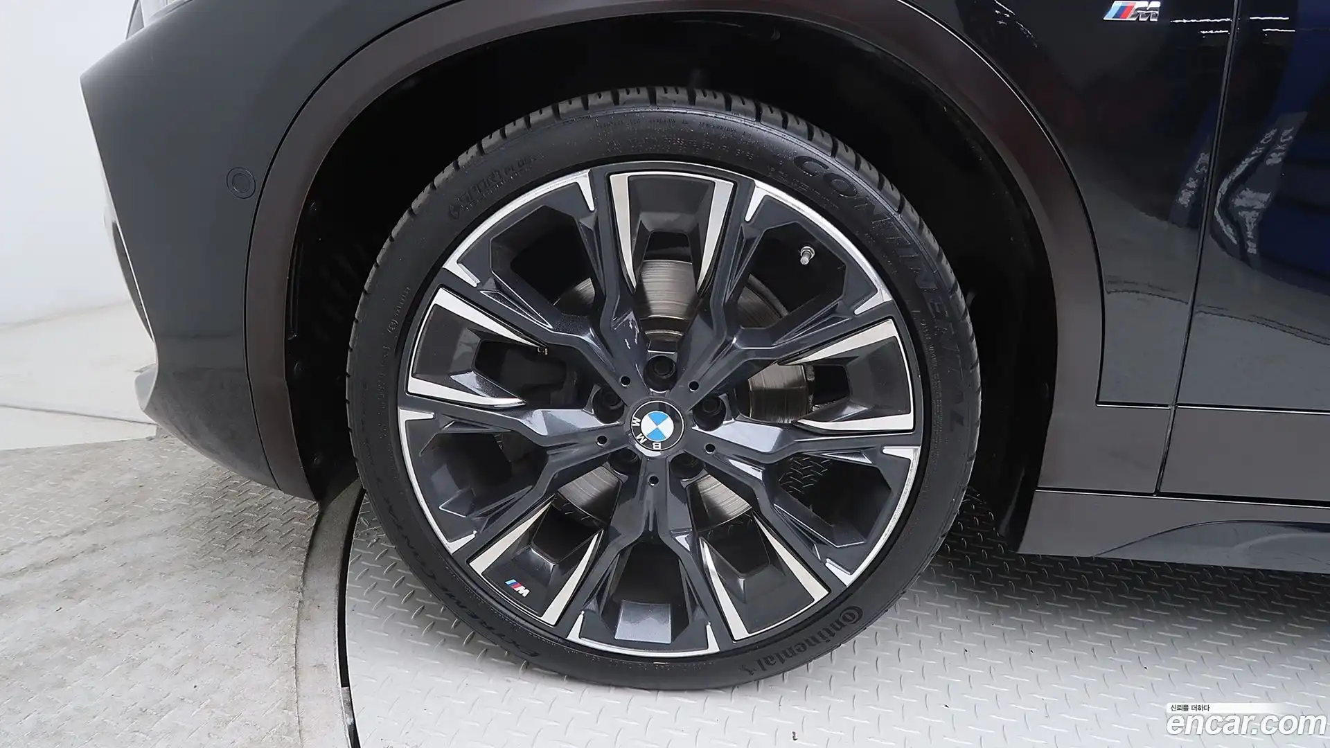 X2 (F39) BMW 2022.1-OUTER-005