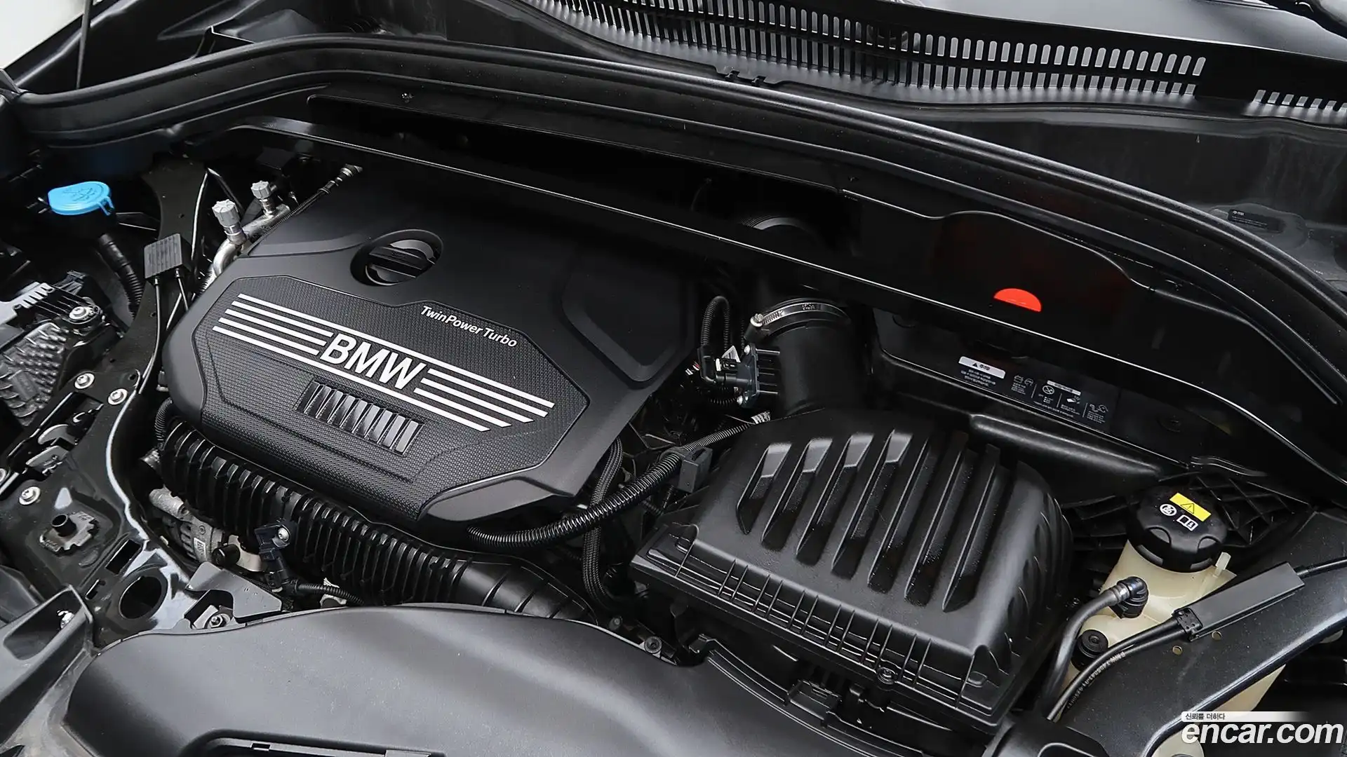 X2 (F39) BMW 2022.1-OUTER-006