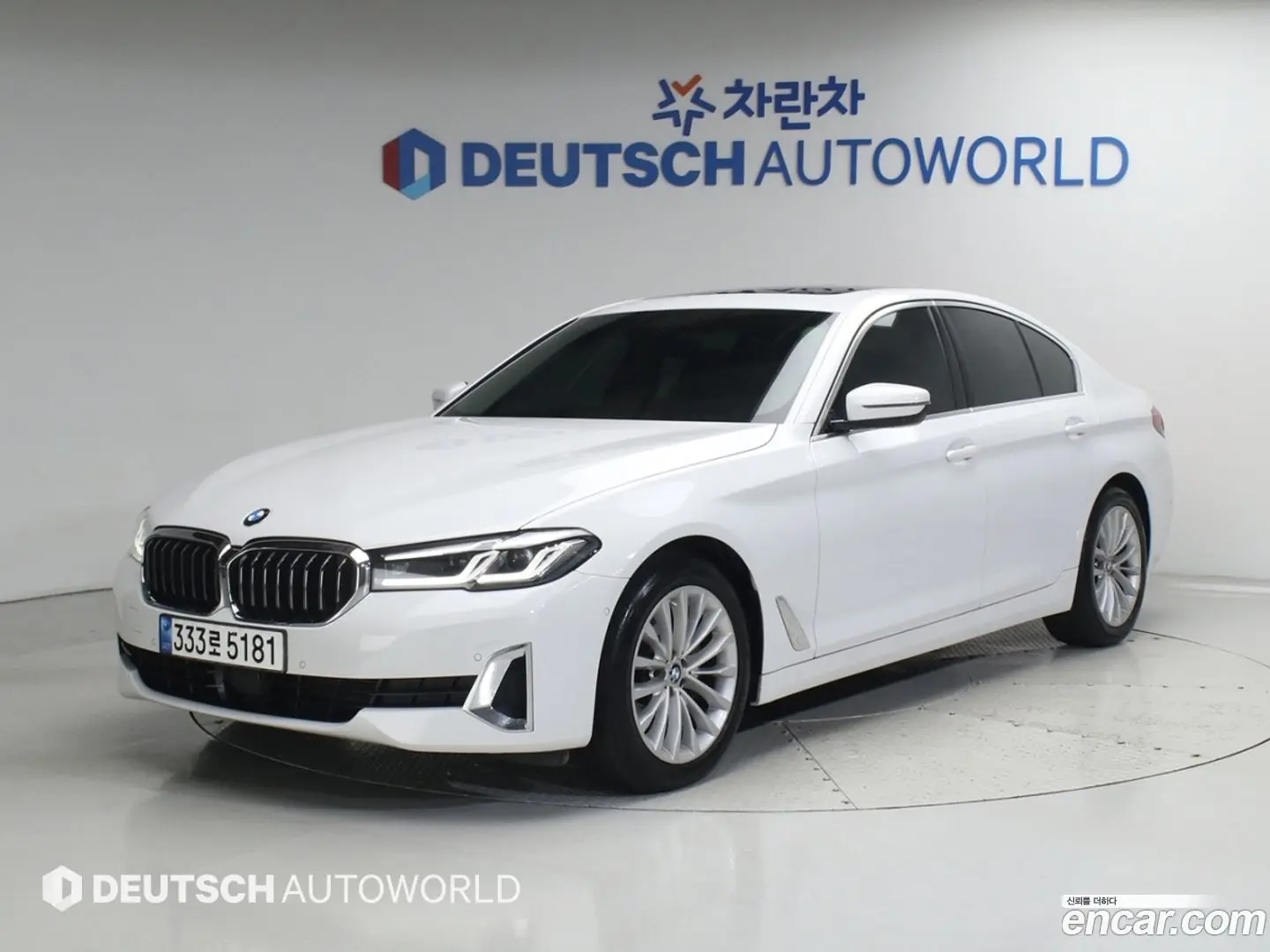 Main__Slider__Photo:5-Series BMW 2023.1-0
