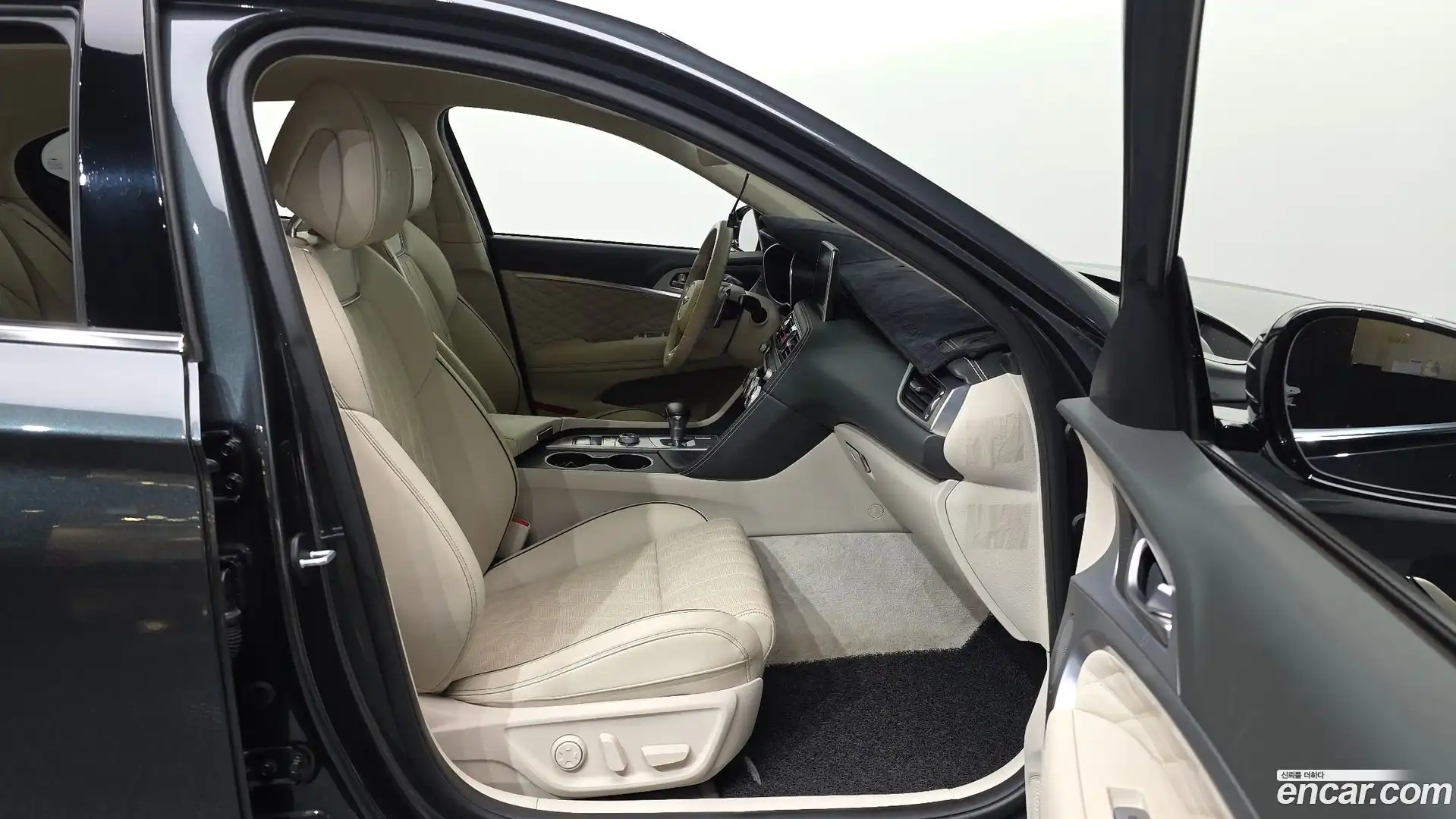 G70 Genesis 2019.0-OPTION-015