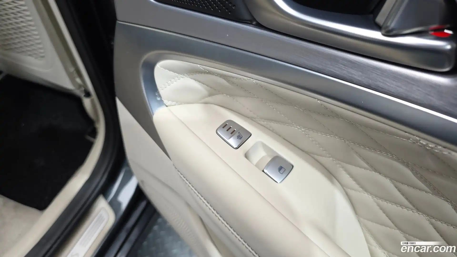 G70 Genesis 2019.0-OPTION-023
