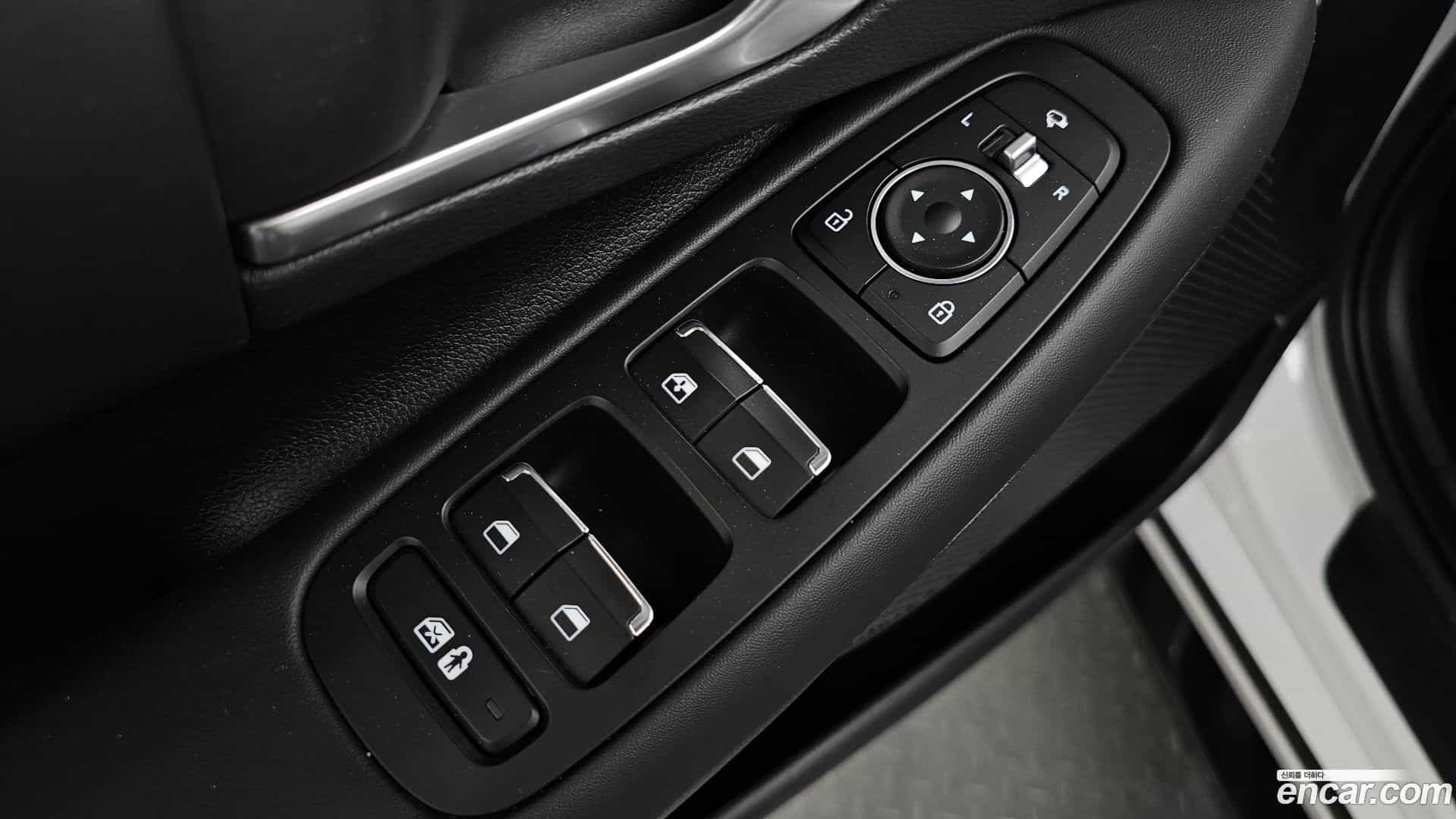 Sonata Hyundai 2022.6-OPTION-024
