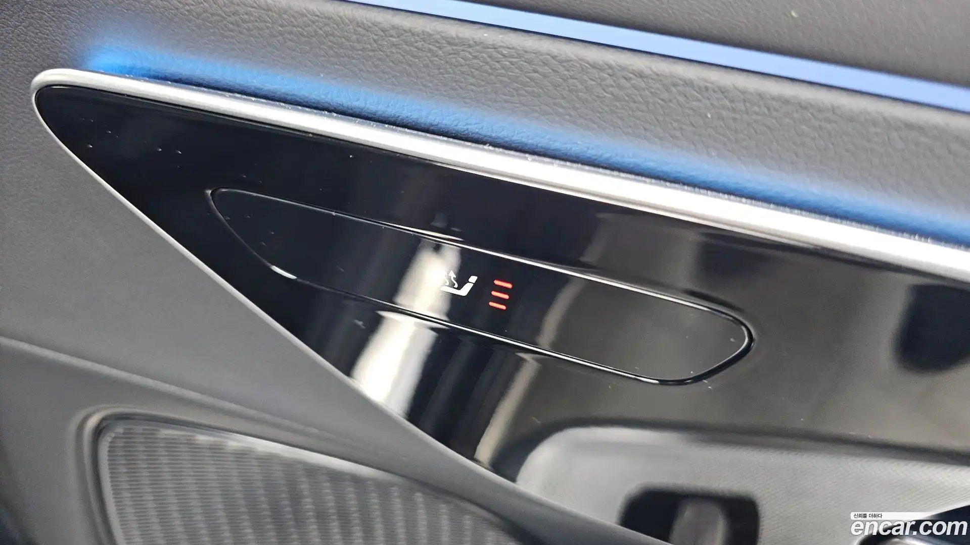 E-Class Mercedes-Benz 2025.6-OPTION-019
