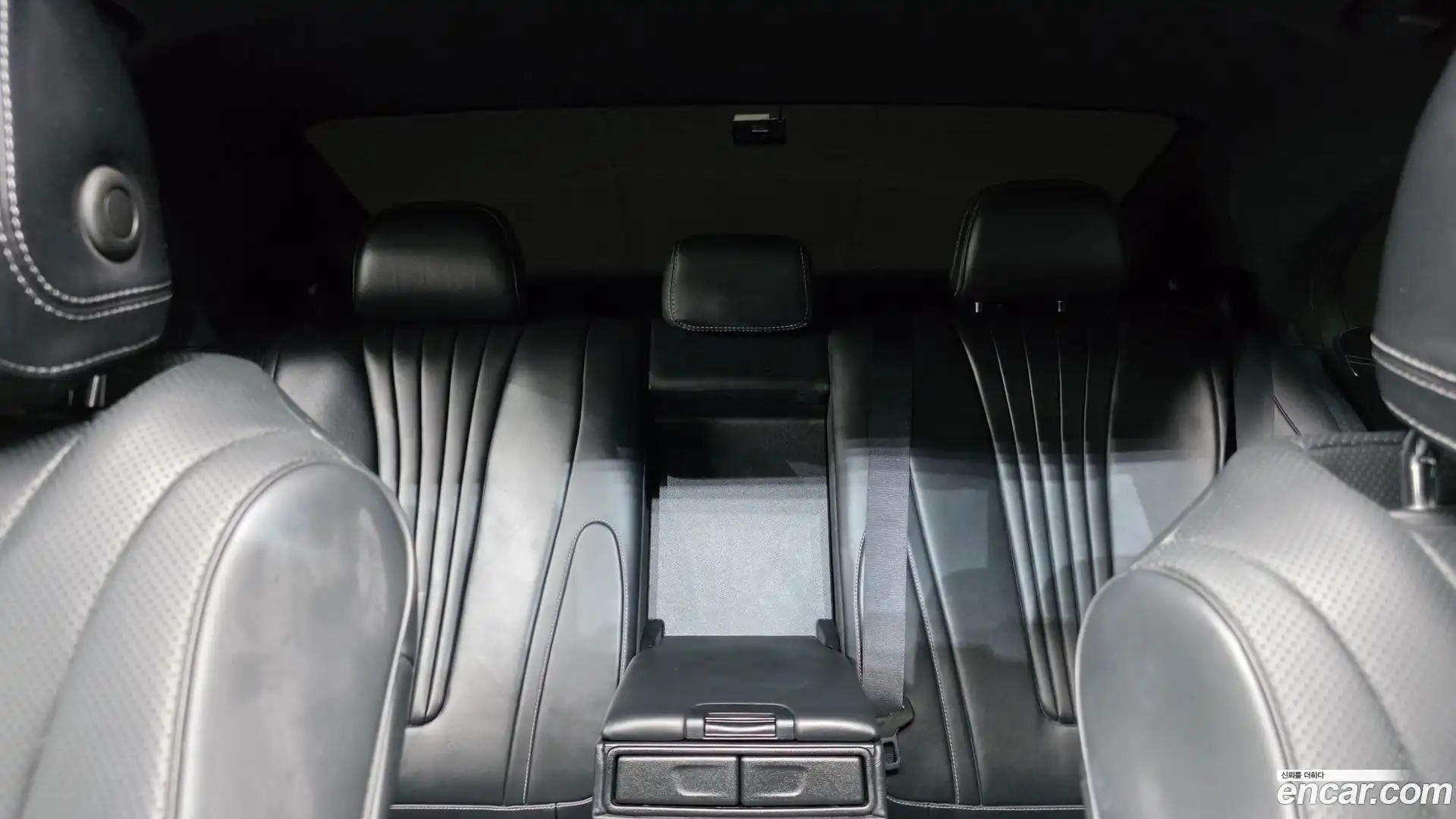 CLS-Class Mercedes-Benz 2022.4-OPTION-042